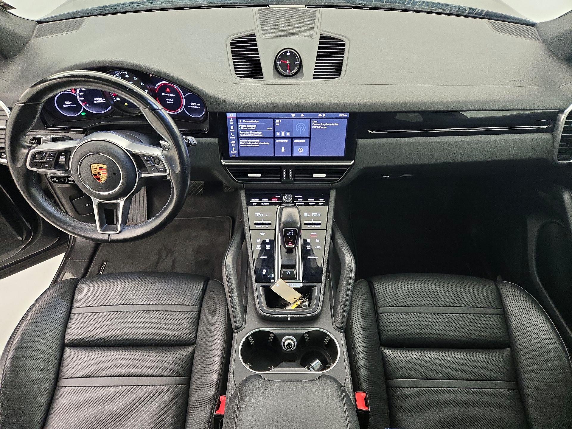 Thumbnail: 2020 Porsche Cayenne - 9