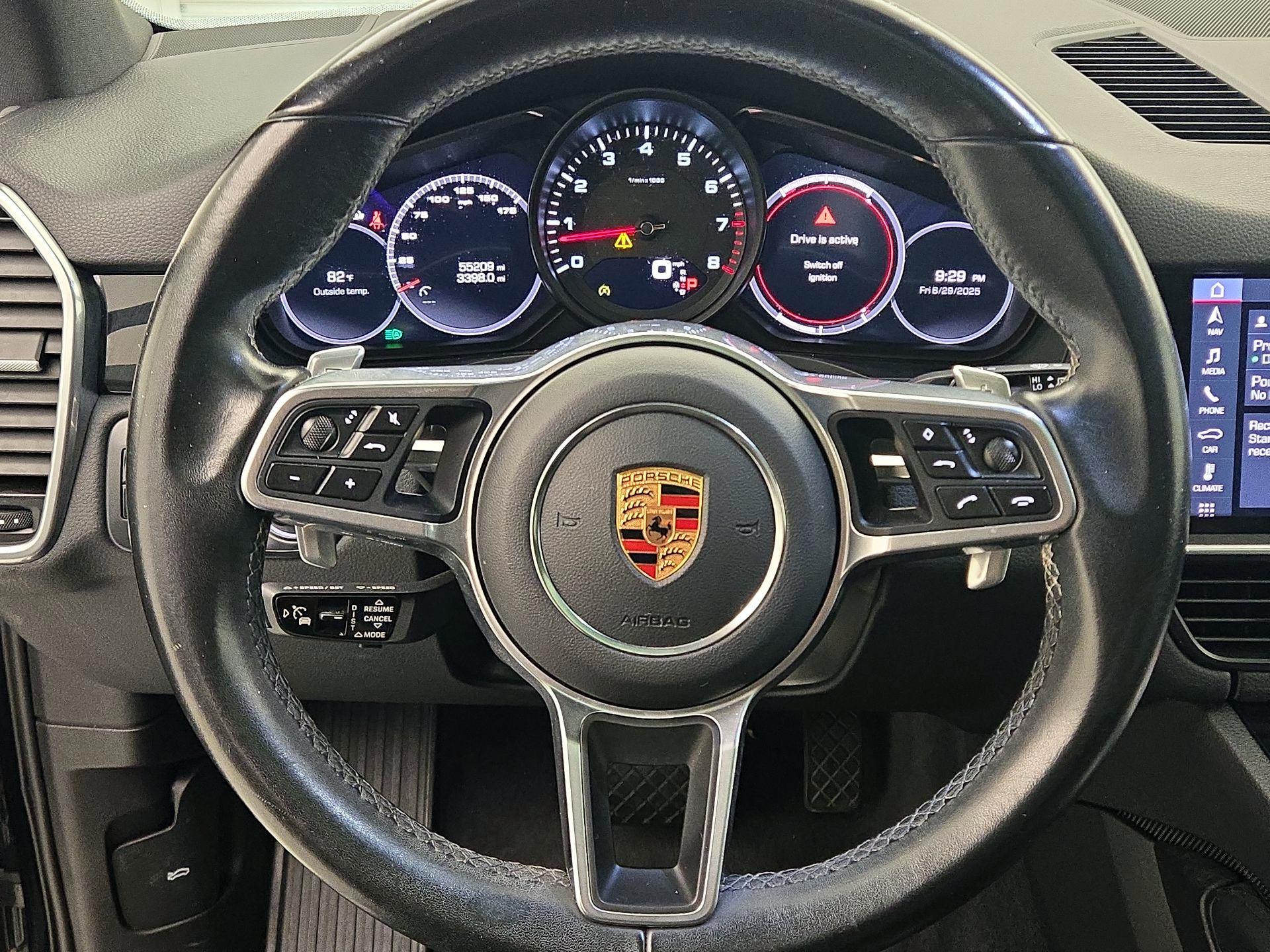 Thumbnail: 2020 Porsche Cayenne - 10