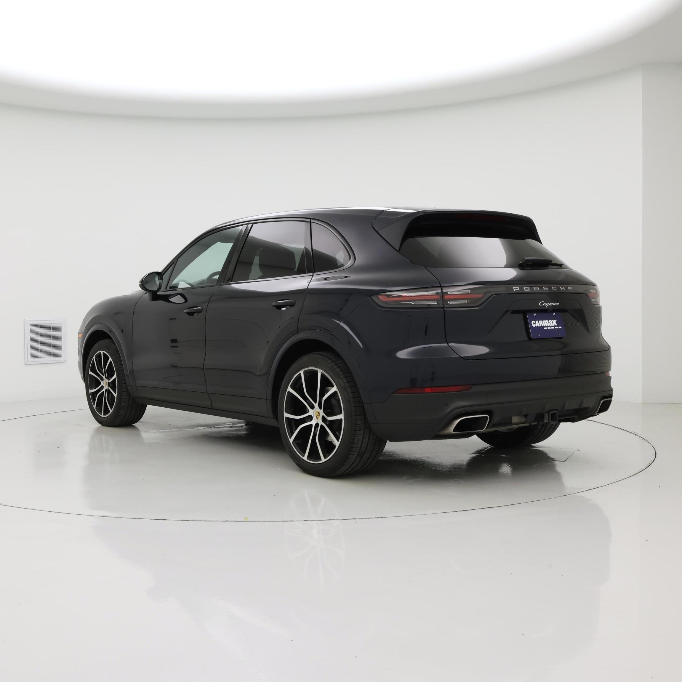 Thumbnail: 2020 Porsche Cayenne - 2