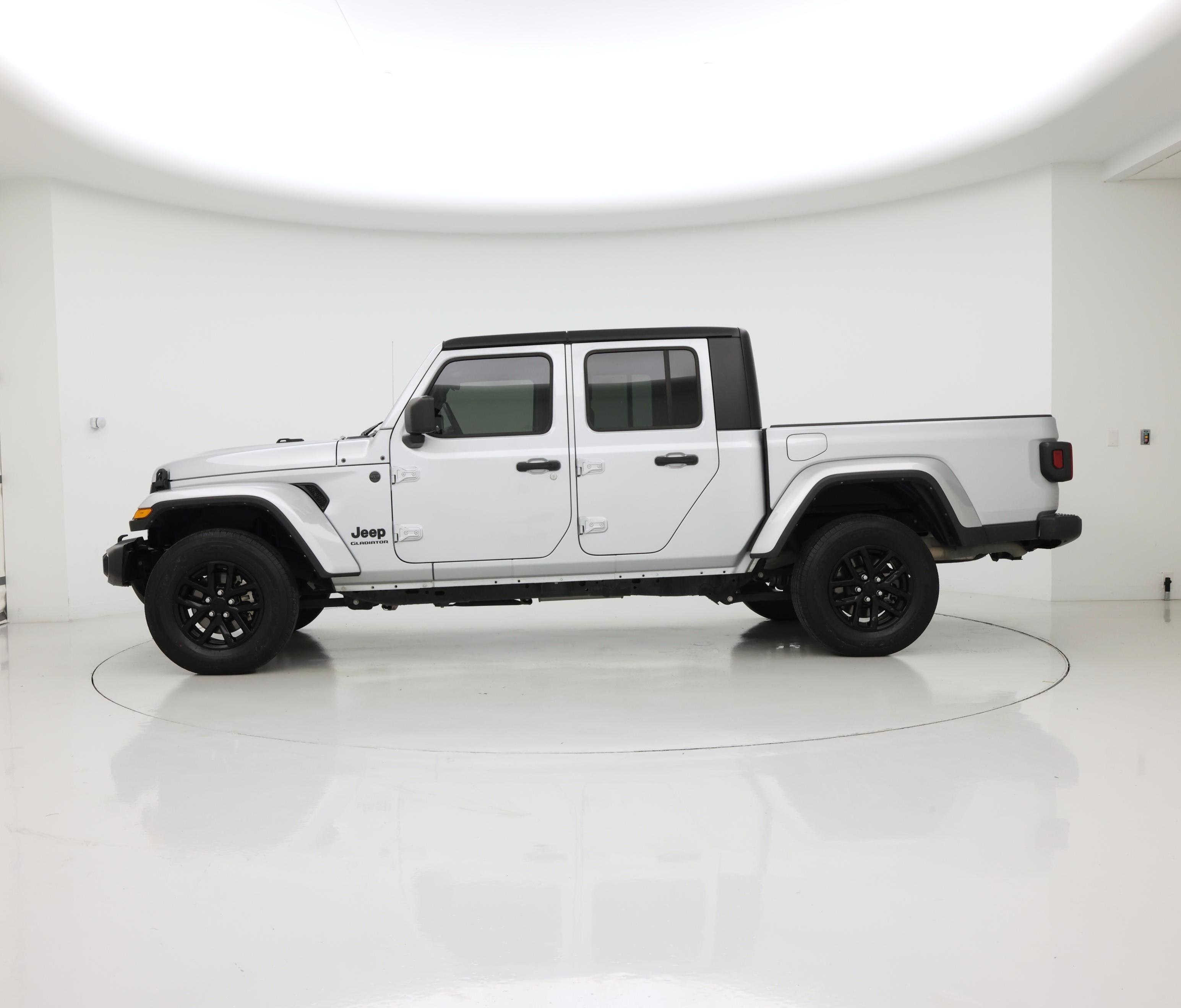 Thumbnail: 2022 Jeep Gladiator - 3