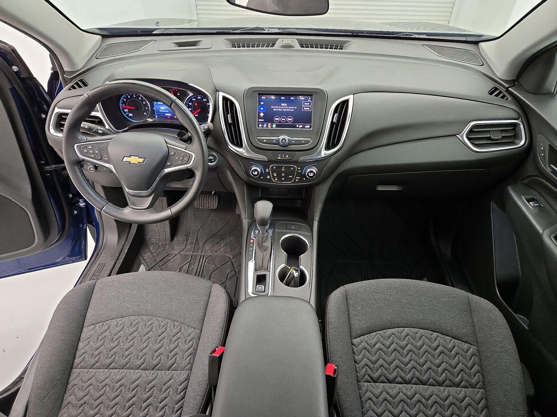 Thumbnail: 2022 Chevrolet Equinox - 9
