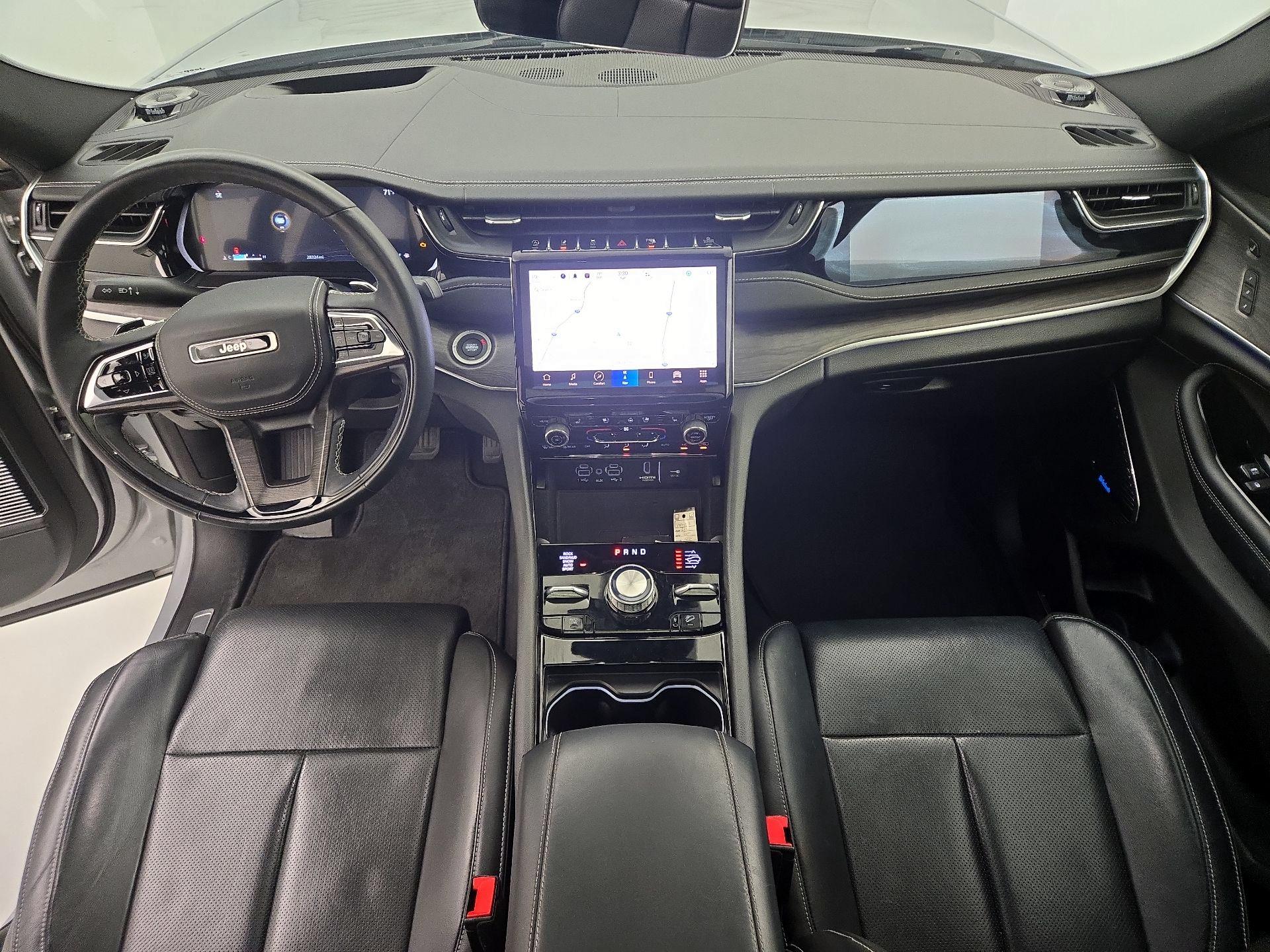Thumbnail: 2022 Jeep Grand Cherokee - 9