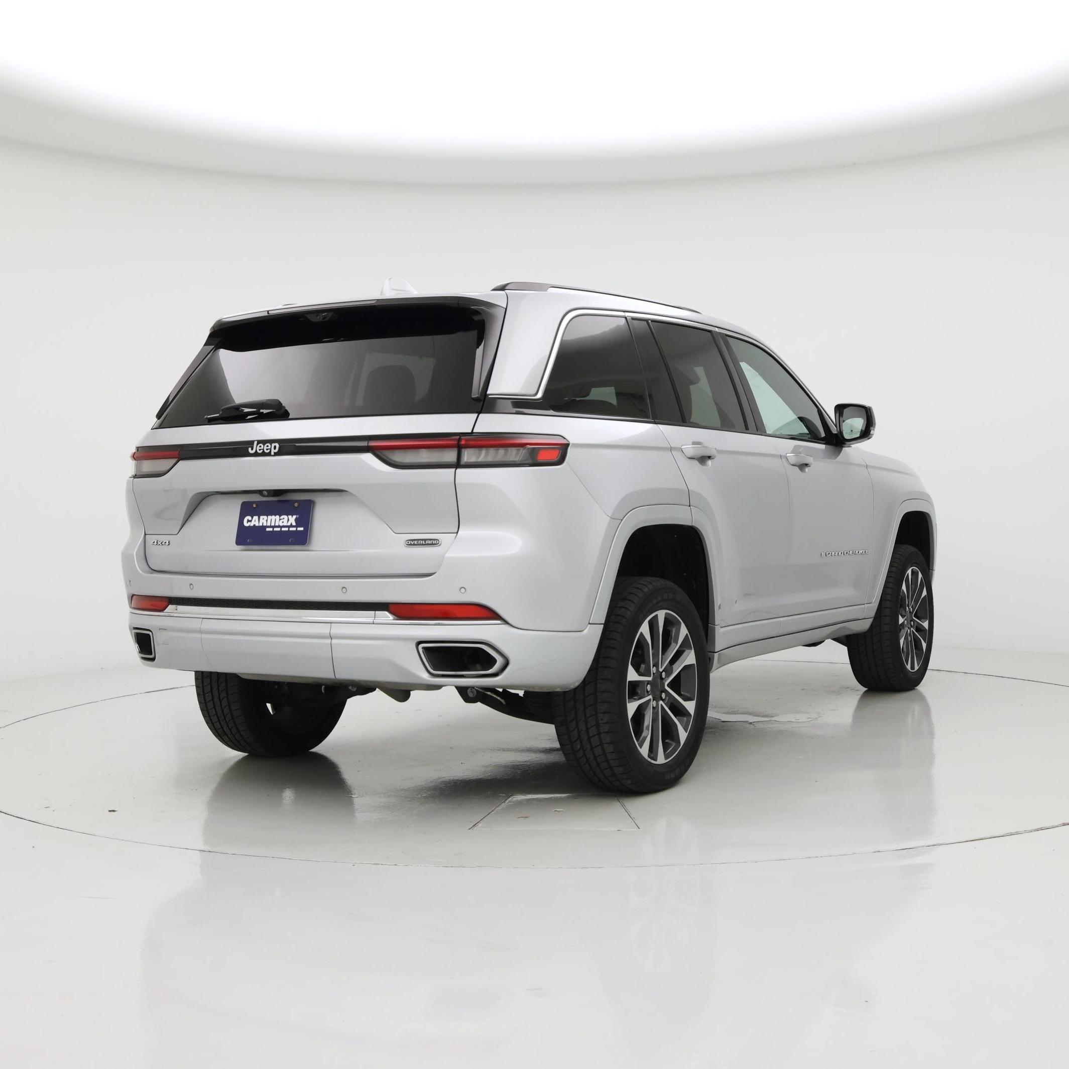 Thumbnail: 2022 Jeep Grand Cherokee - 8