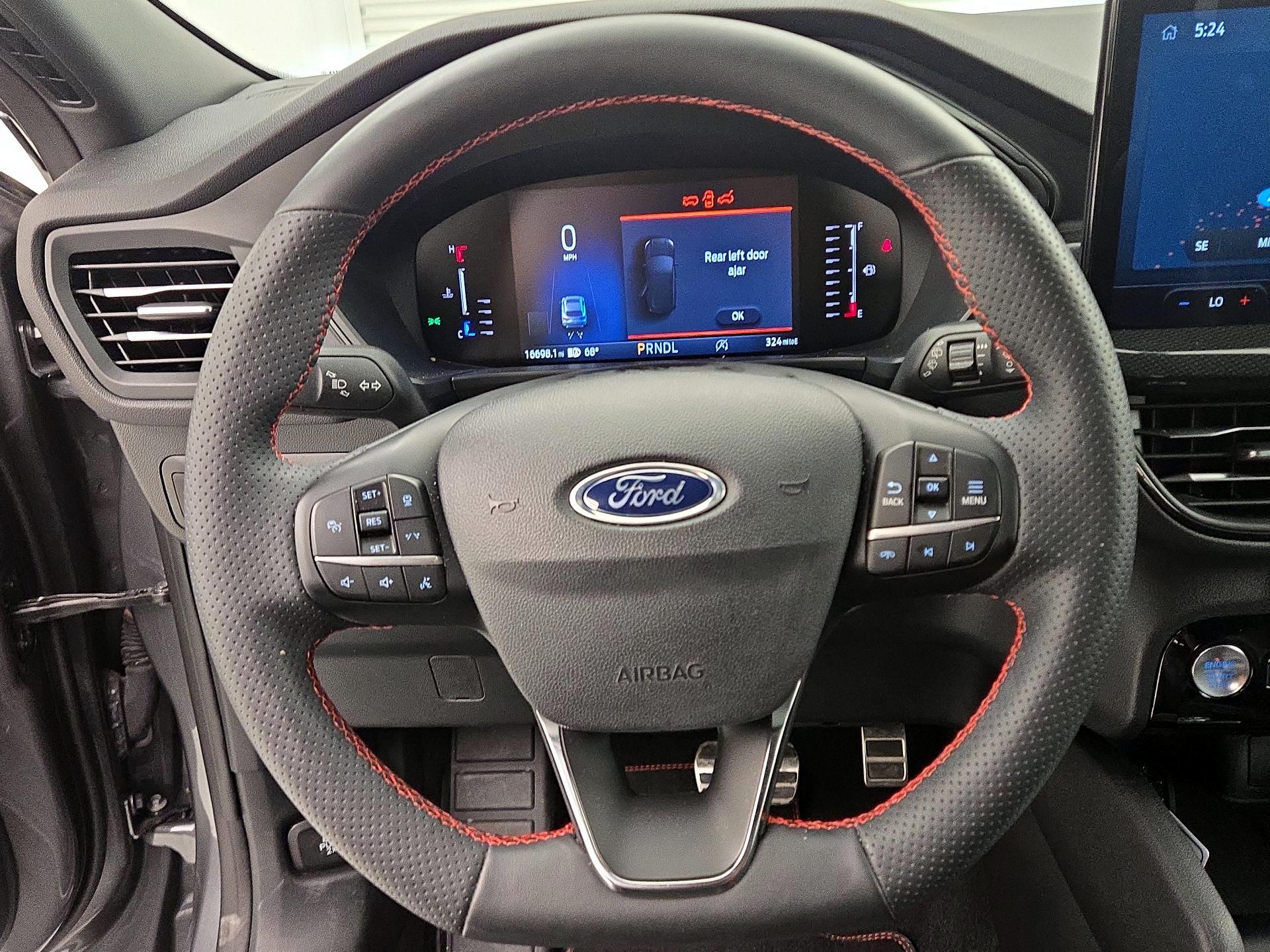 Thumbnail: 2023 Ford Escape - 10