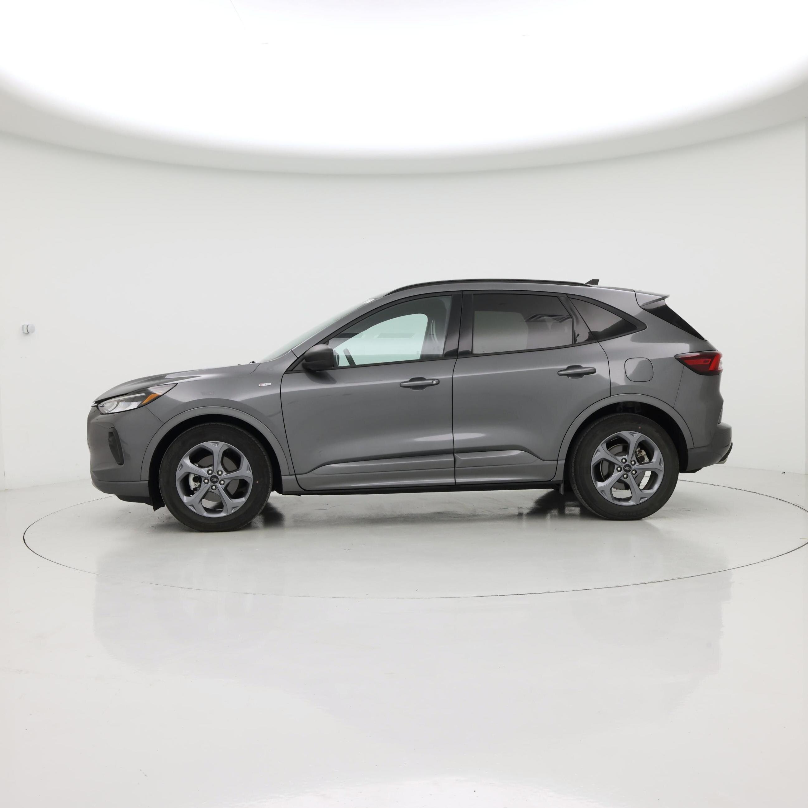 Thumbnail: 2023 Ford Escape - 3