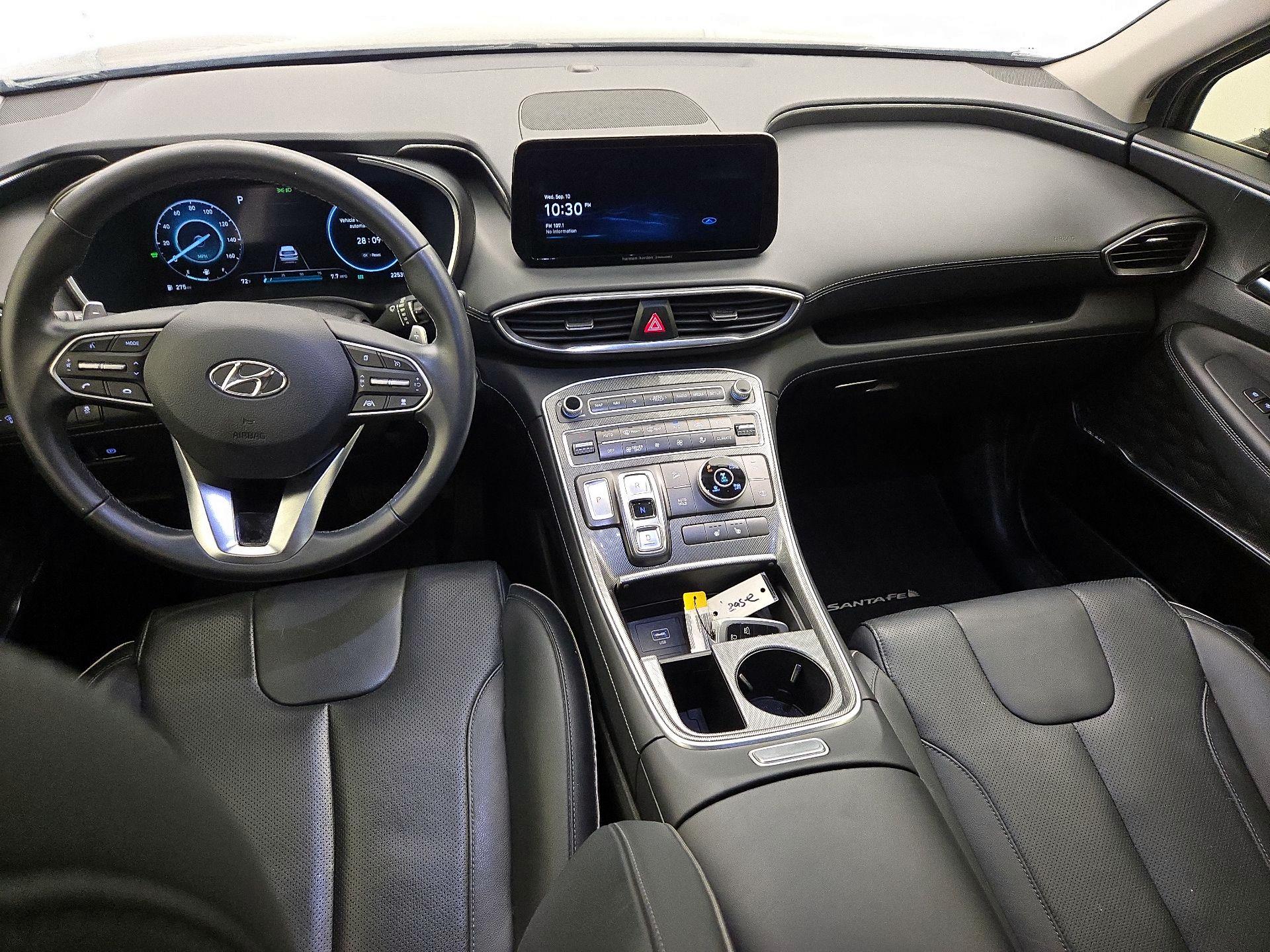 Thumbnail: 2022 Hyundai Santa Fe - 9