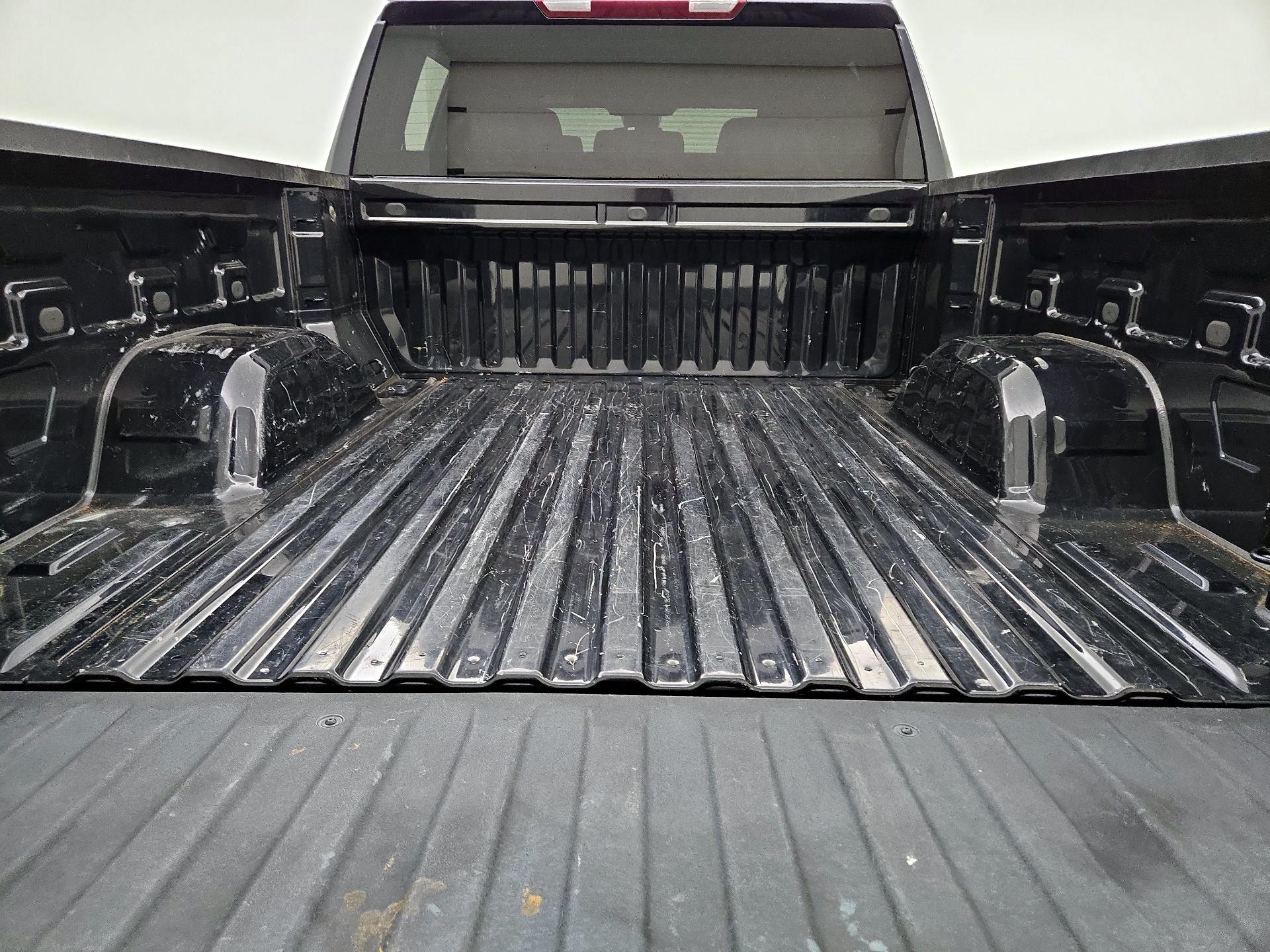 Thumbnail: 2022 Chevrolet Silverado 1500 - 20
