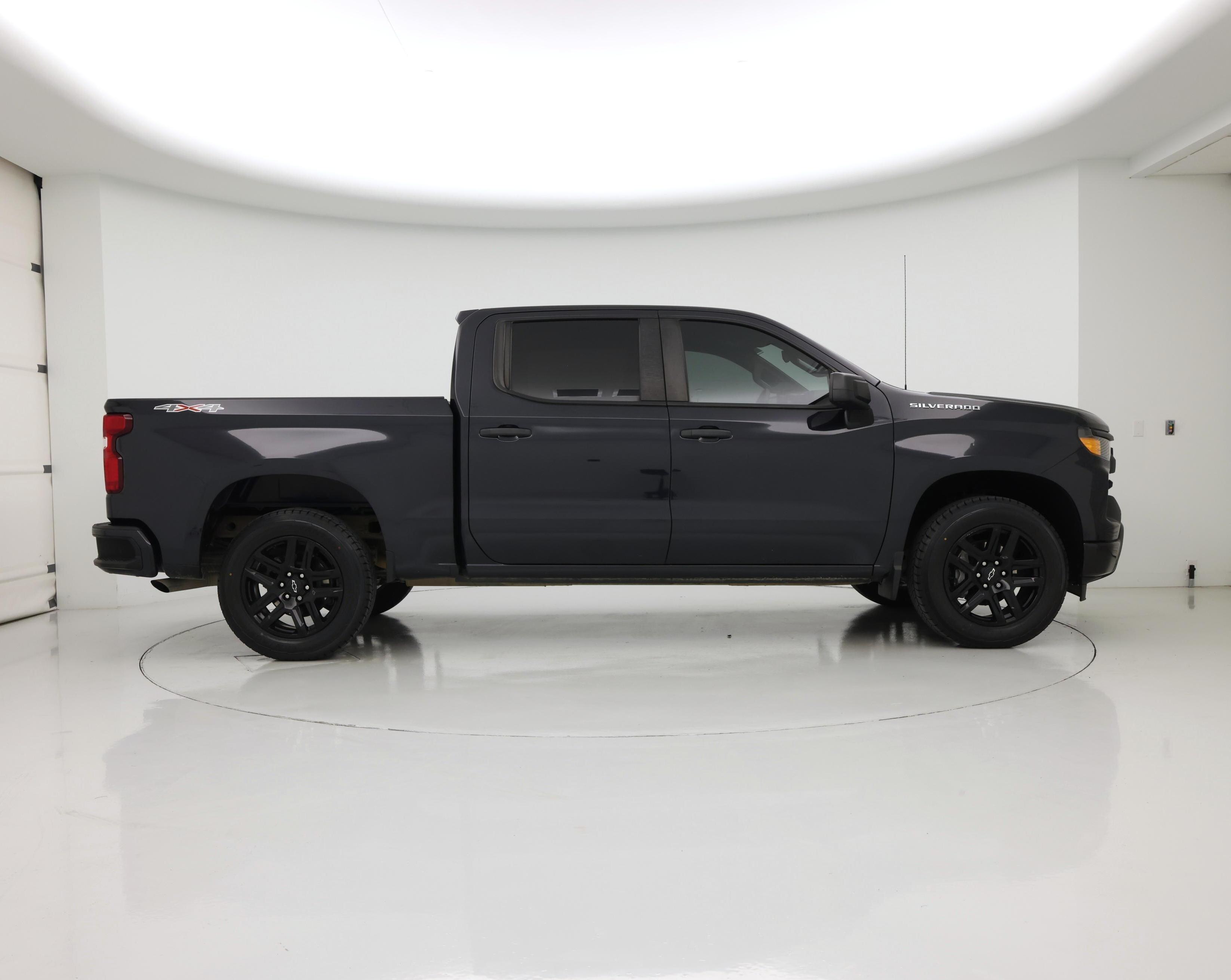 Thumbnail: 2022 Chevrolet Silverado 1500 - 7