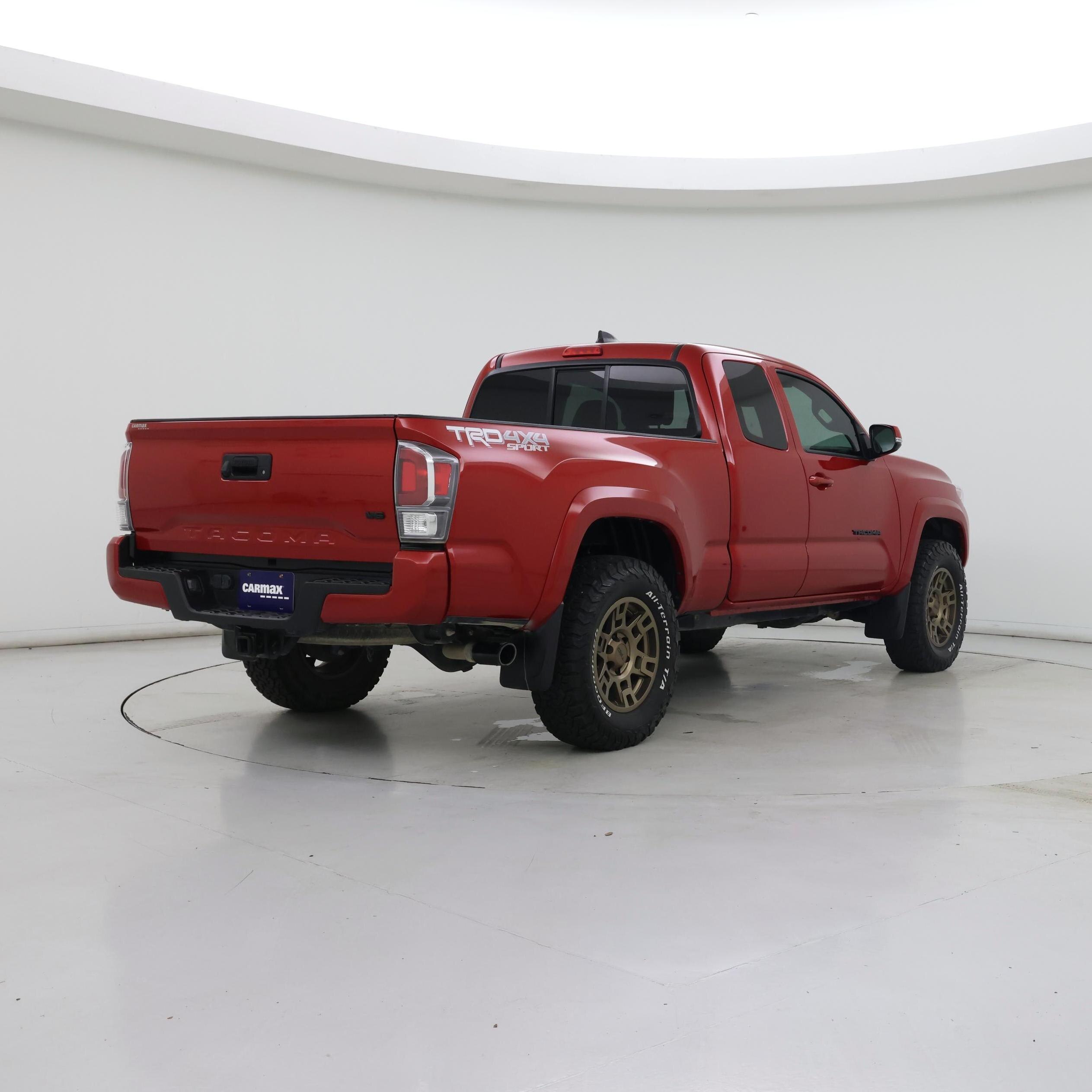 Thumbnail: 2022 Toyota Tacoma - 8