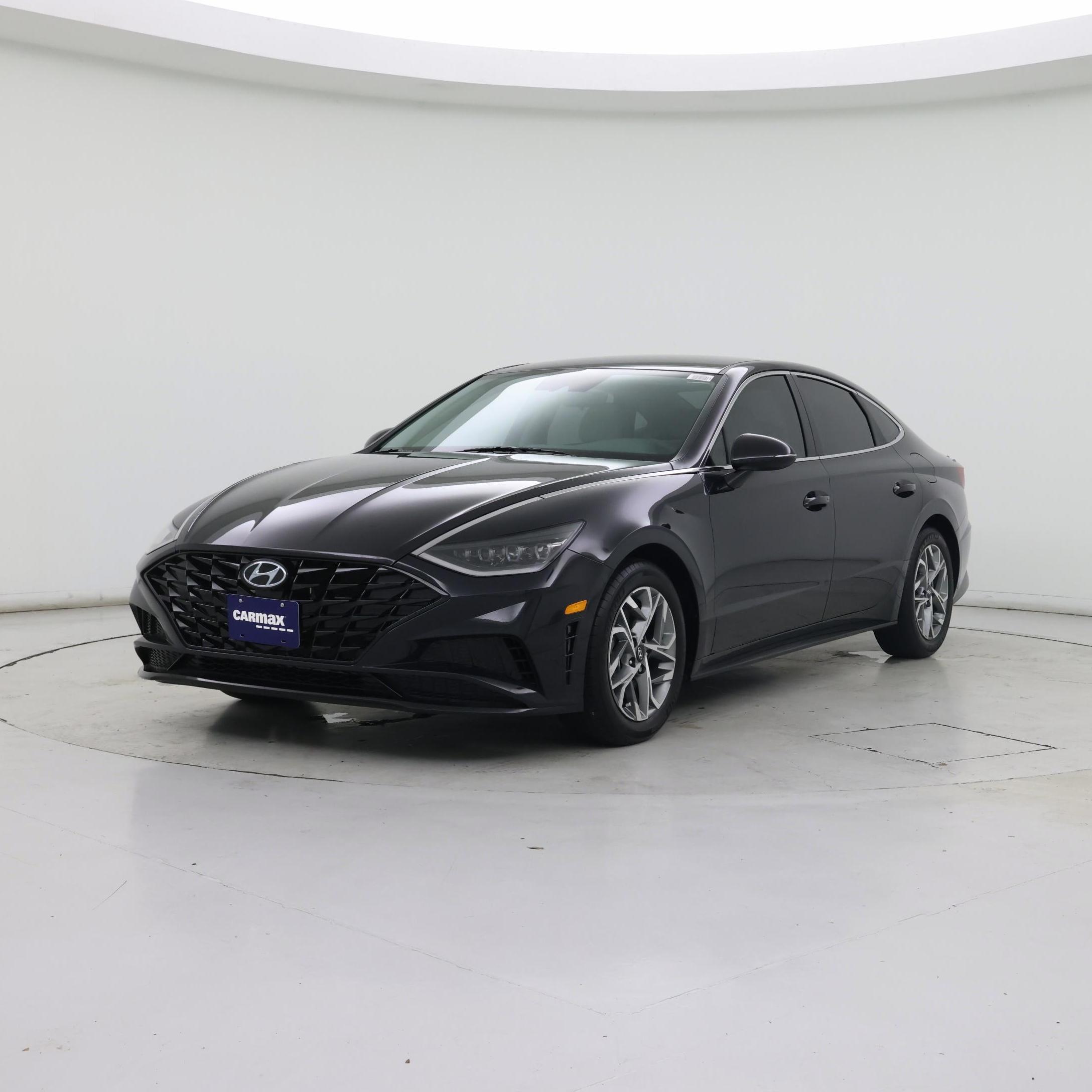 Thumbnail: 2023 Hyundai Sonata - 4