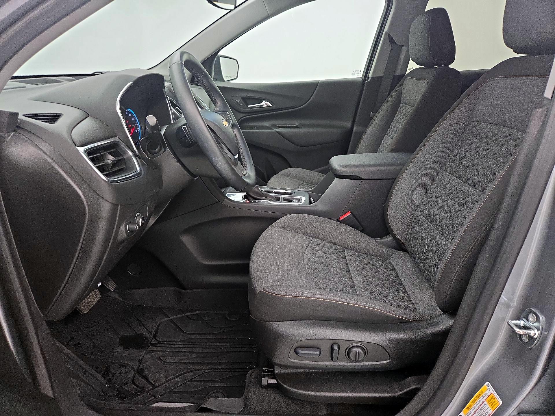Thumbnail: 2023 Chevrolet Equinox - 11