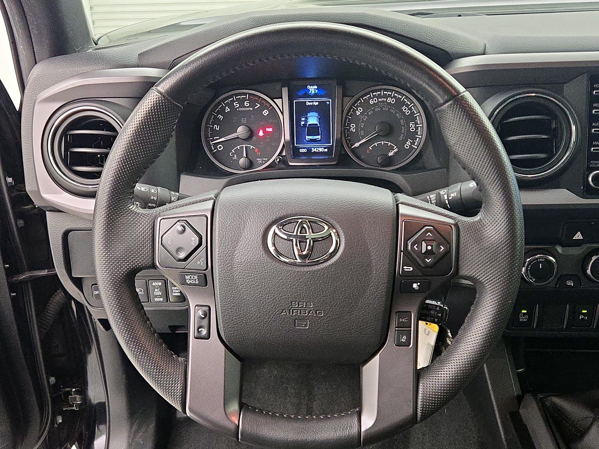 Thumbnail: 2022 Toyota Tacoma - 10