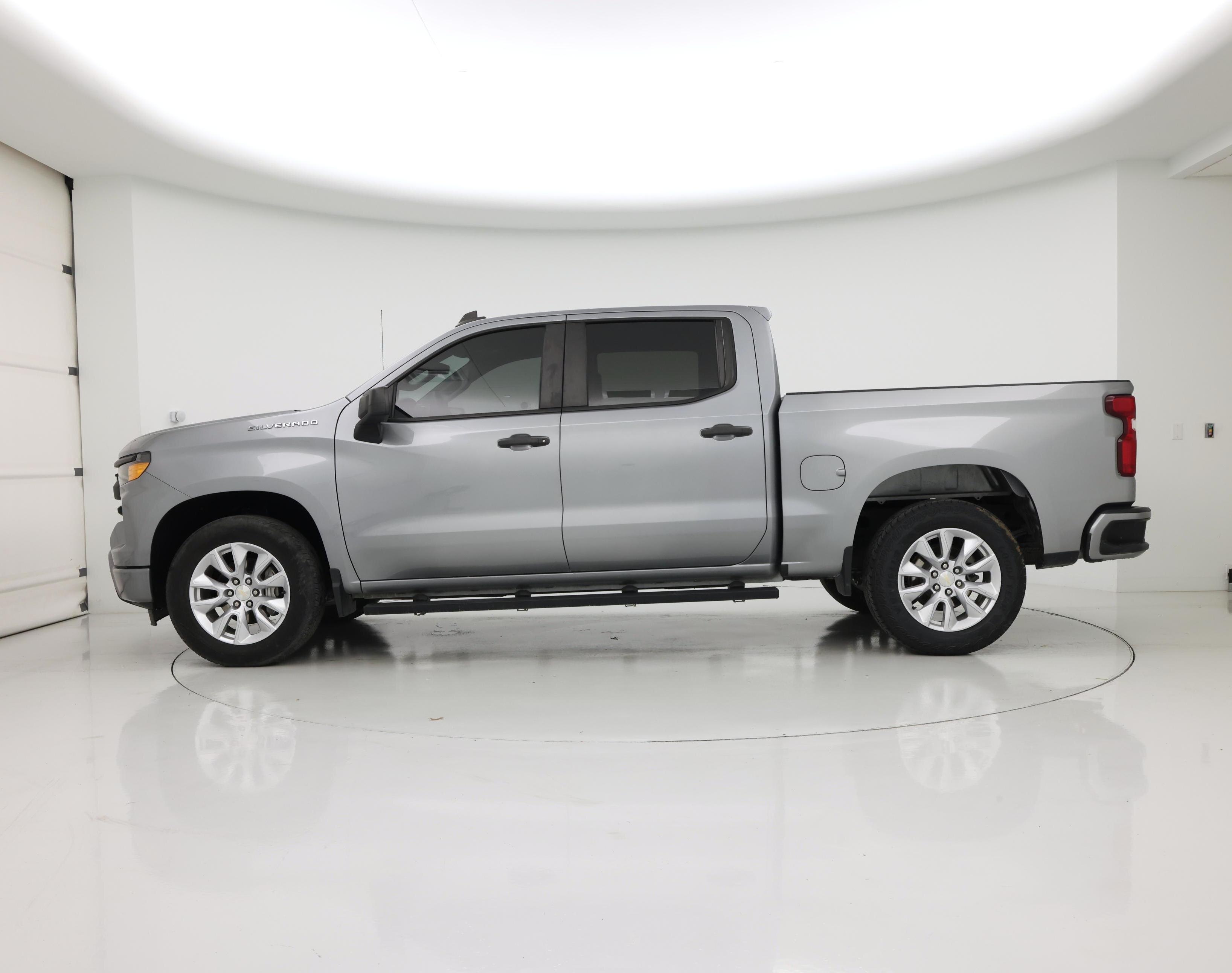 Thumbnail: 2023 Chevrolet Silverado 1500 - 3