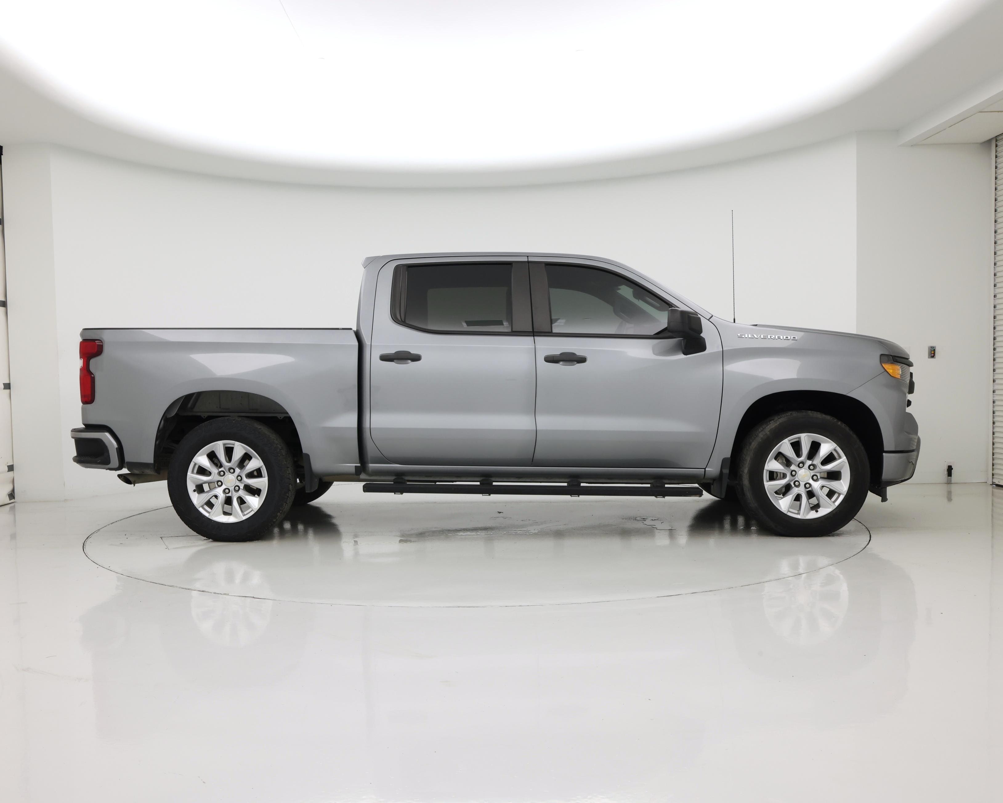 Thumbnail: 2023 Chevrolet Silverado 1500 - 7
