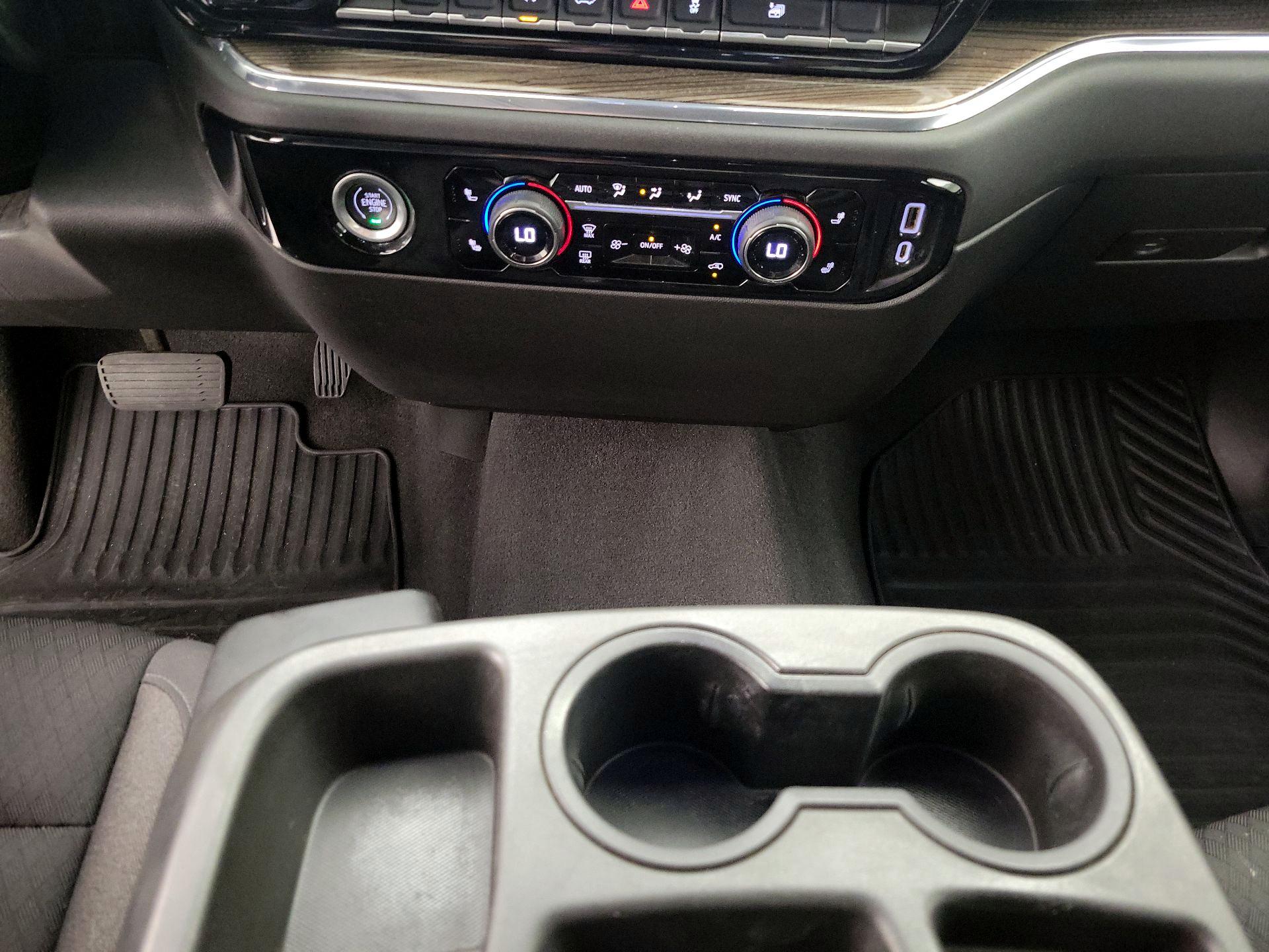 Thumbnail: 2023 Chevrolet Silverado 1500 - 17