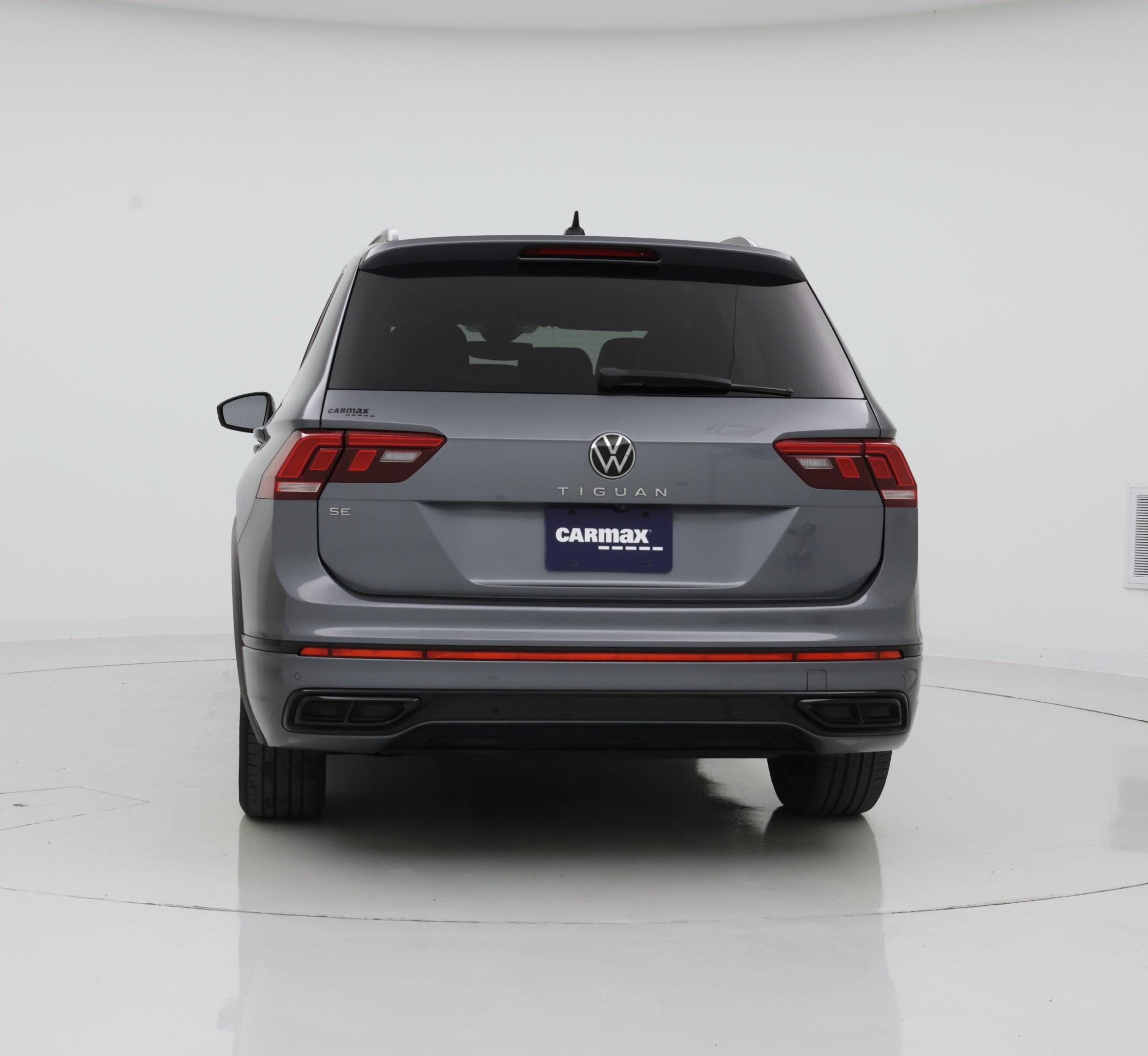 Thumbnail: 2022 Volkswagen Tiguan - 6