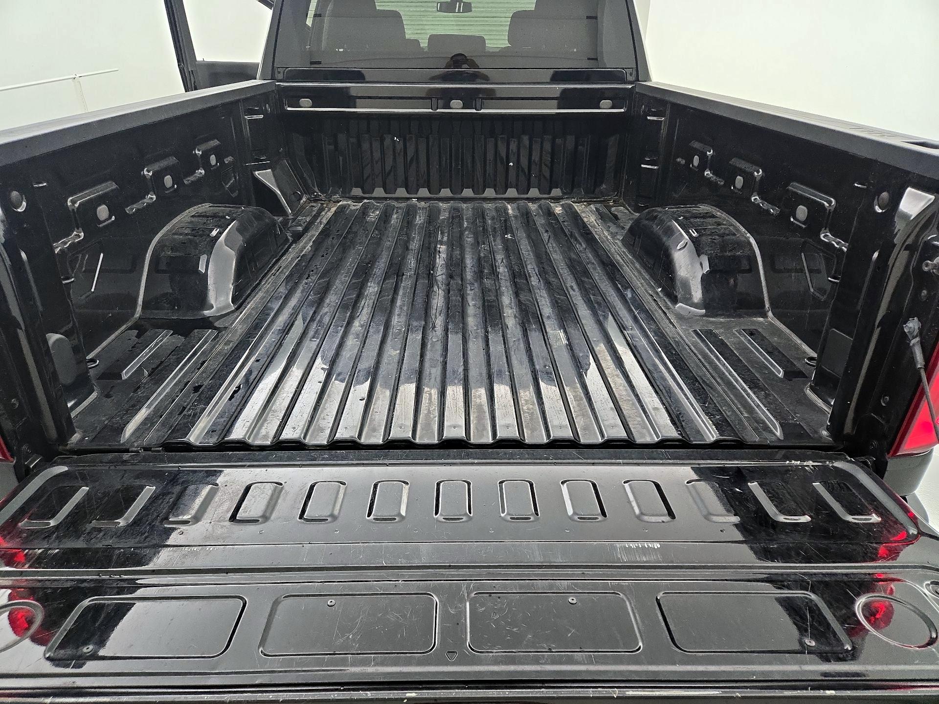 Thumbnail: 2021 Chevrolet Silverado 2500 - 20