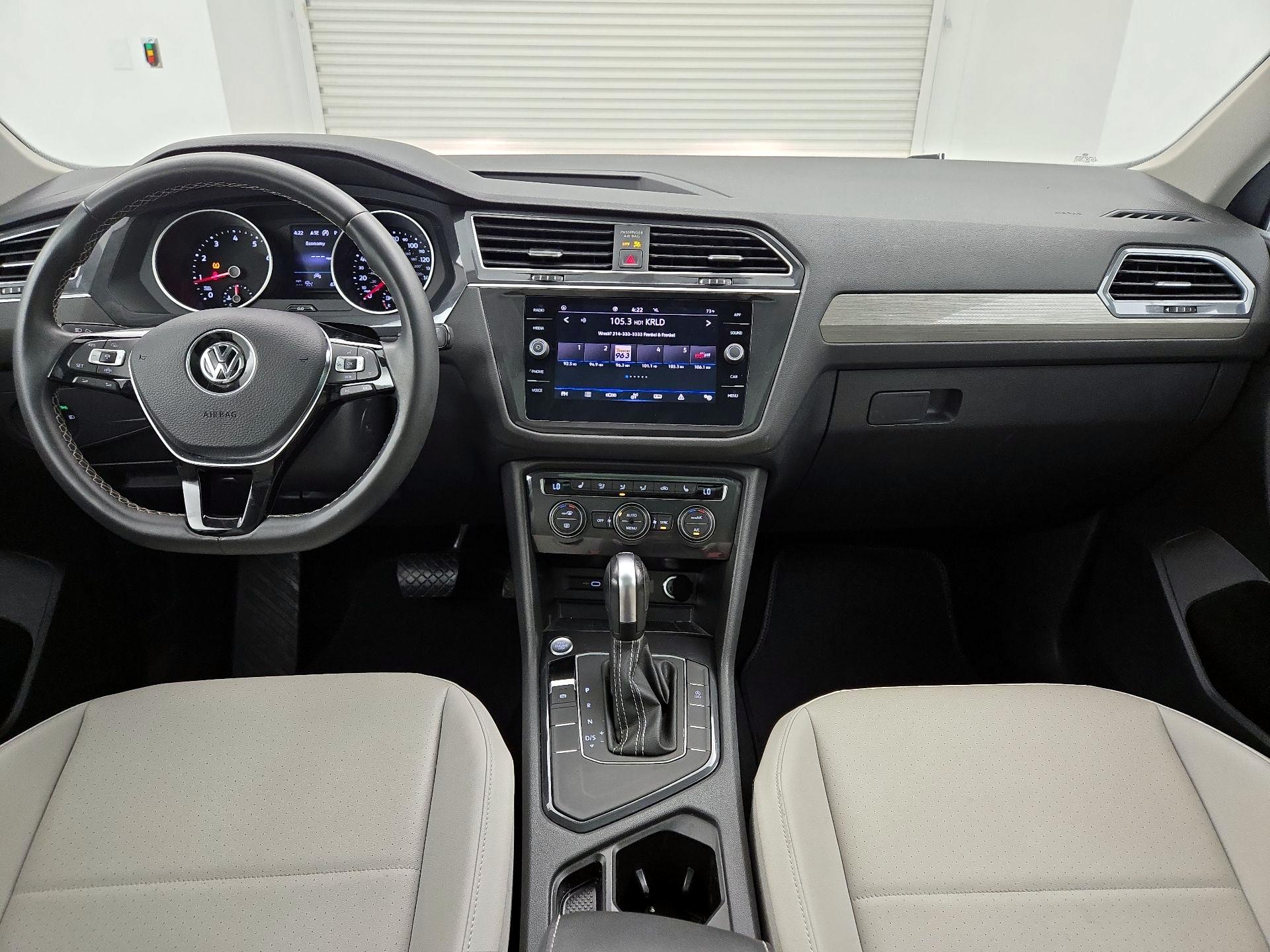 Thumbnail: 2021 Volkswagen Tiguan - 9