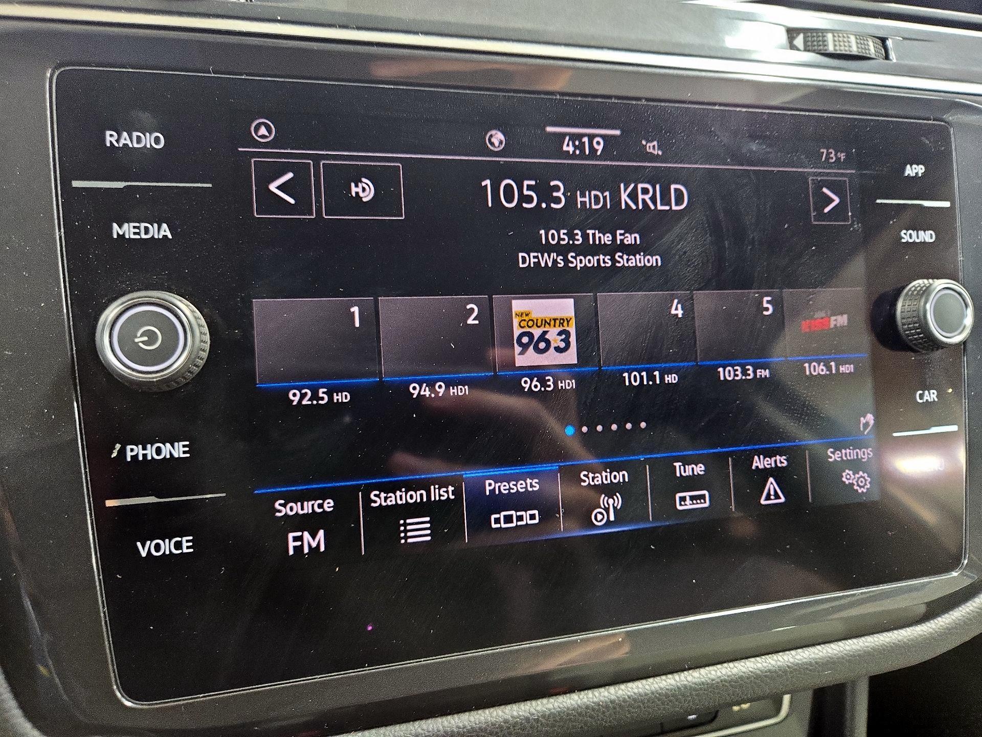 Thumbnail: 2021 Volkswagen Tiguan - 15