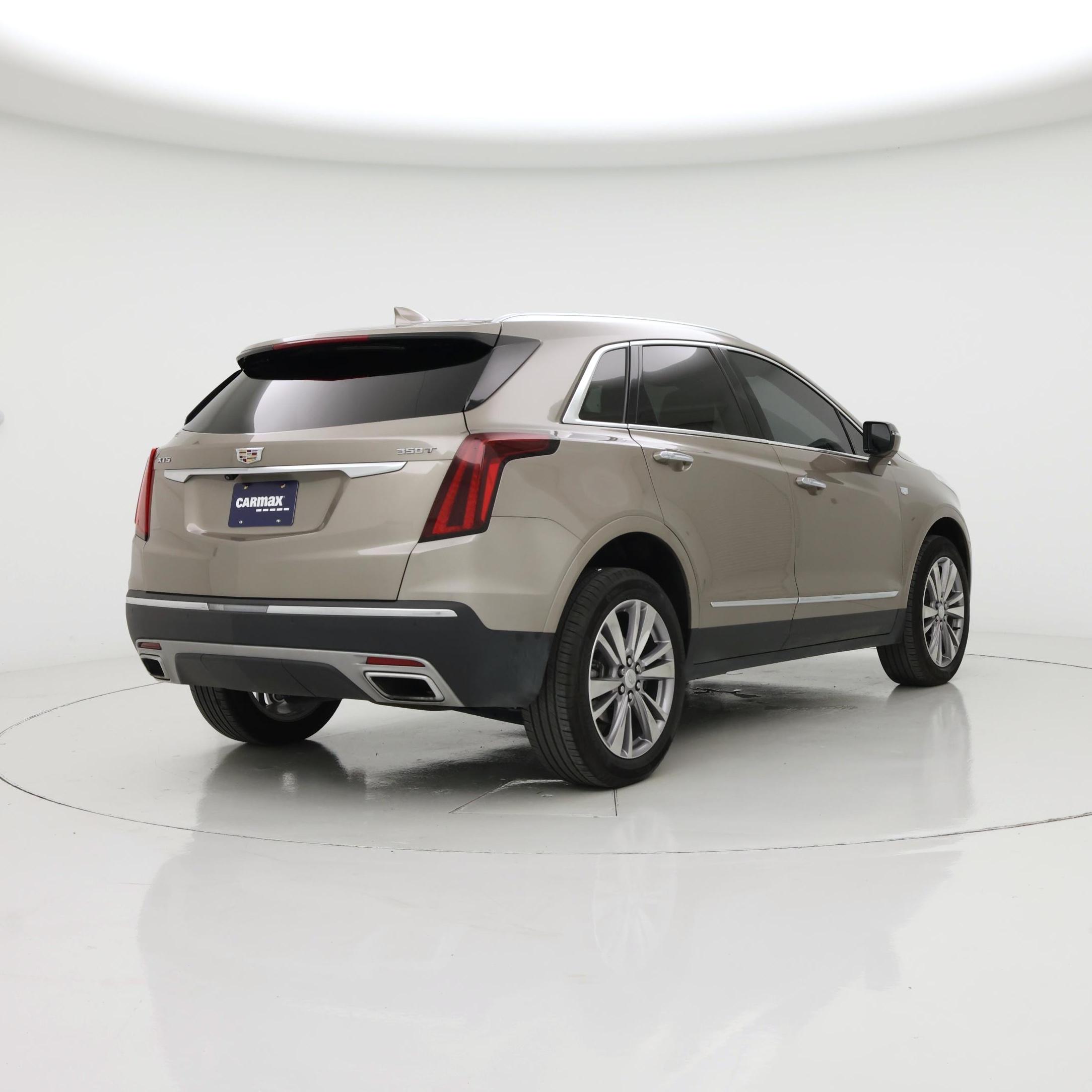 Thumbnail: 2023 Cadillac XT5 - 8