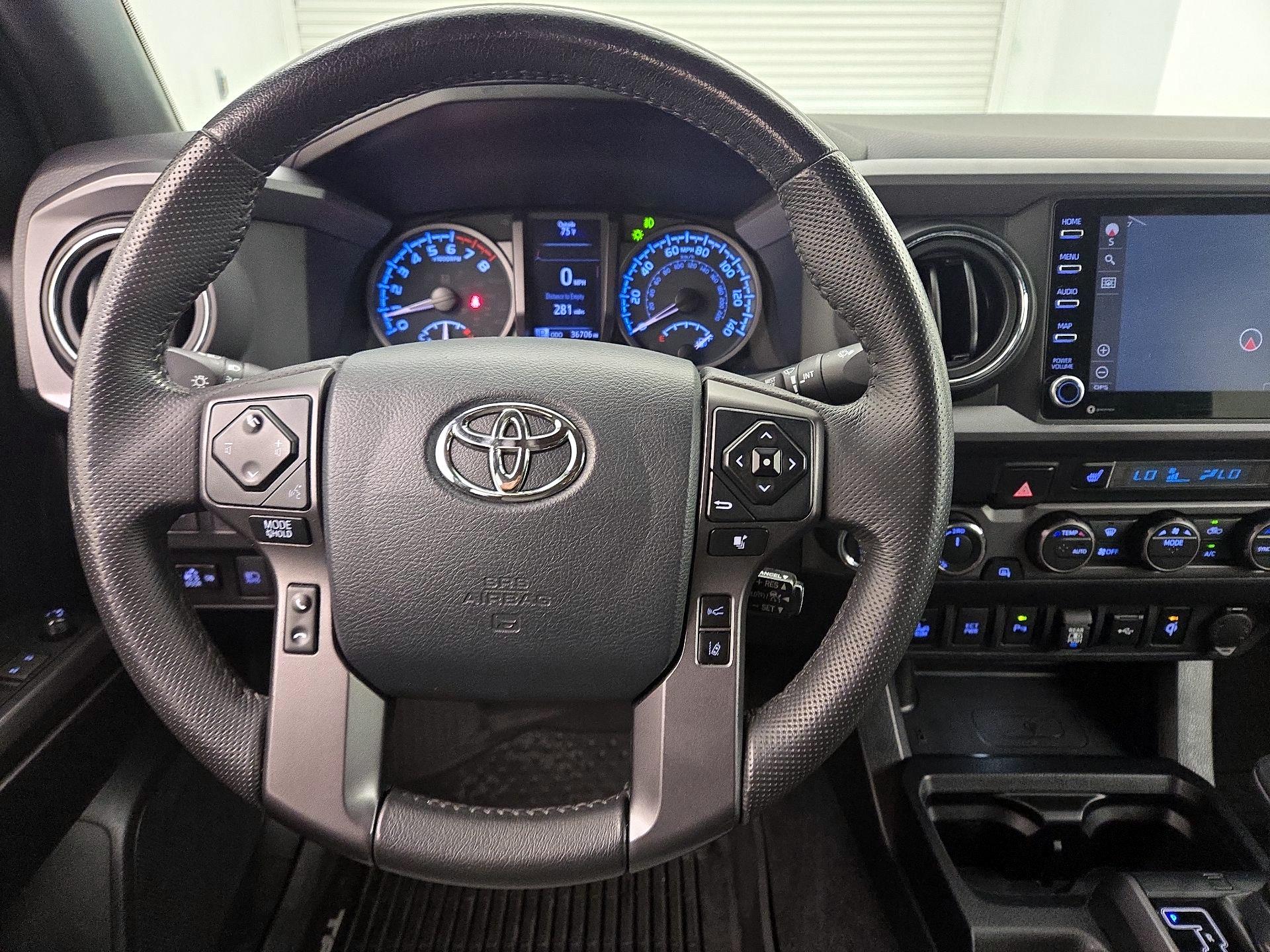 Thumbnail: 2020 Toyota Tacoma - 10