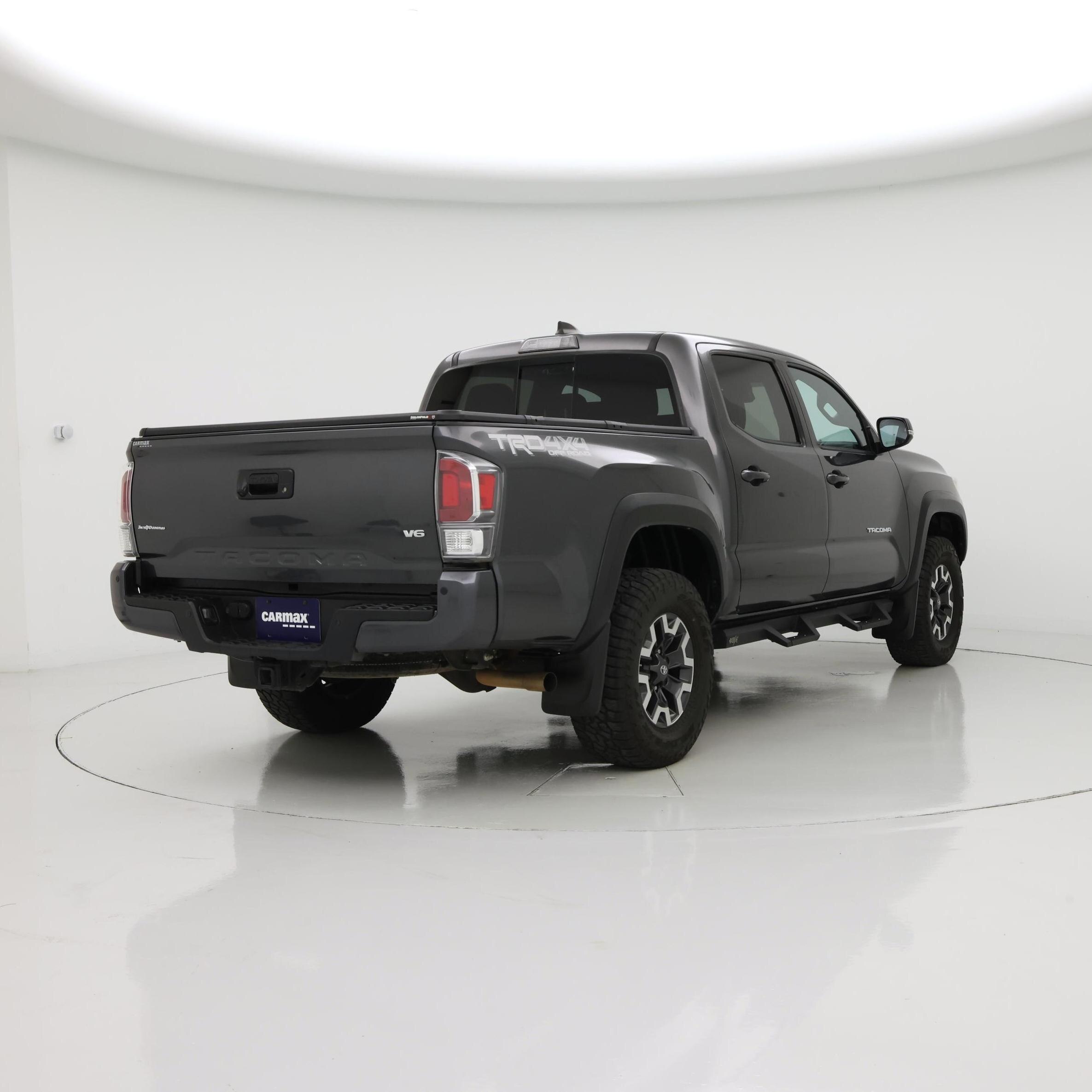 Thumbnail: 2020 Toyota Tacoma - 8
