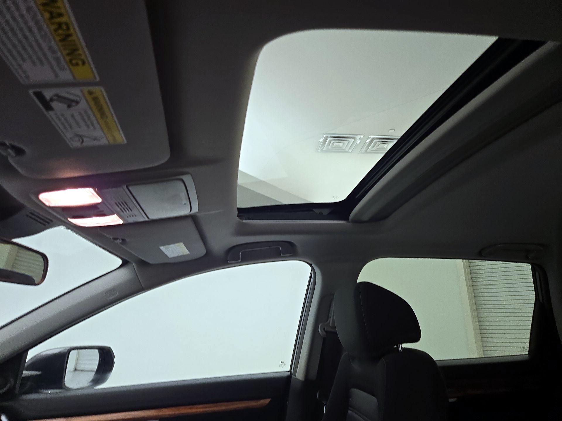 Thumbnail: 2019 Honda CR-V - 19