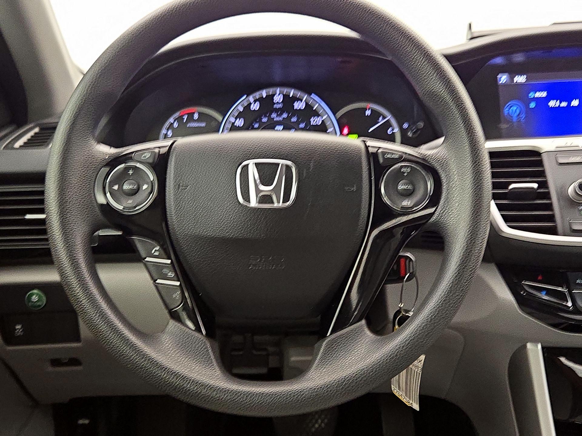 Thumbnail: 2017 Honda Accord - 10
