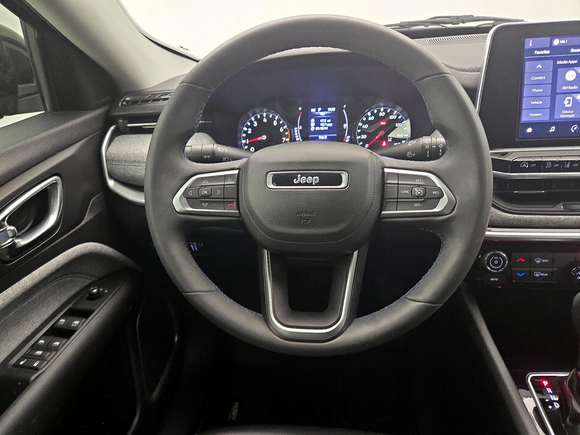 Thumbnail: 2022 Jeep Compass - 10