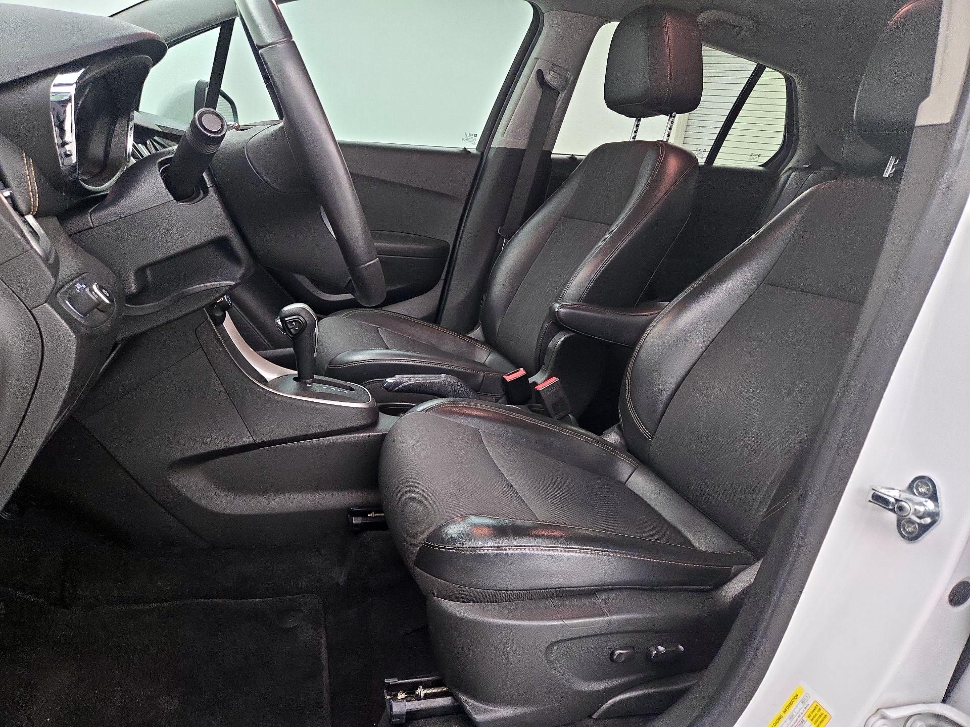 Thumbnail: 2019 Chevrolet Trax - 11