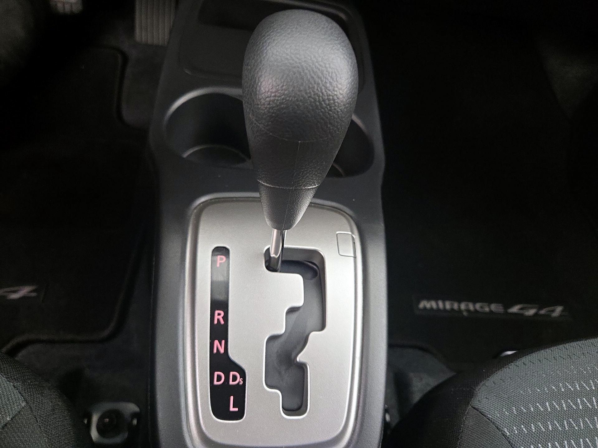 Thumbnail: 2022 Mitsubishi Mirage G4 - 17