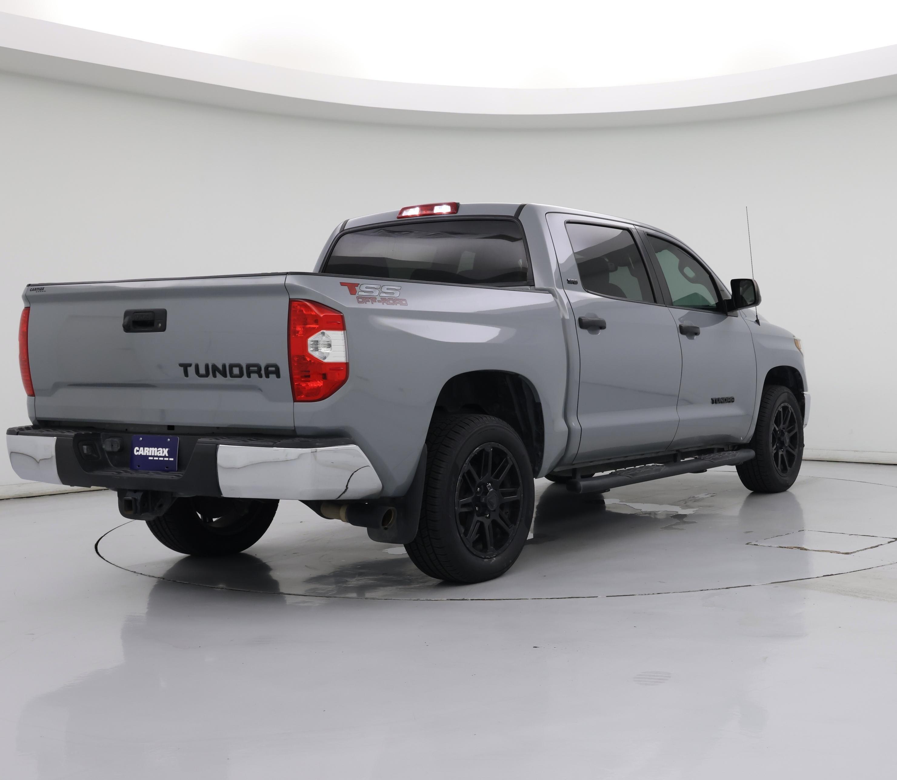 Thumbnail: 2019 Toyota Tundra - 8