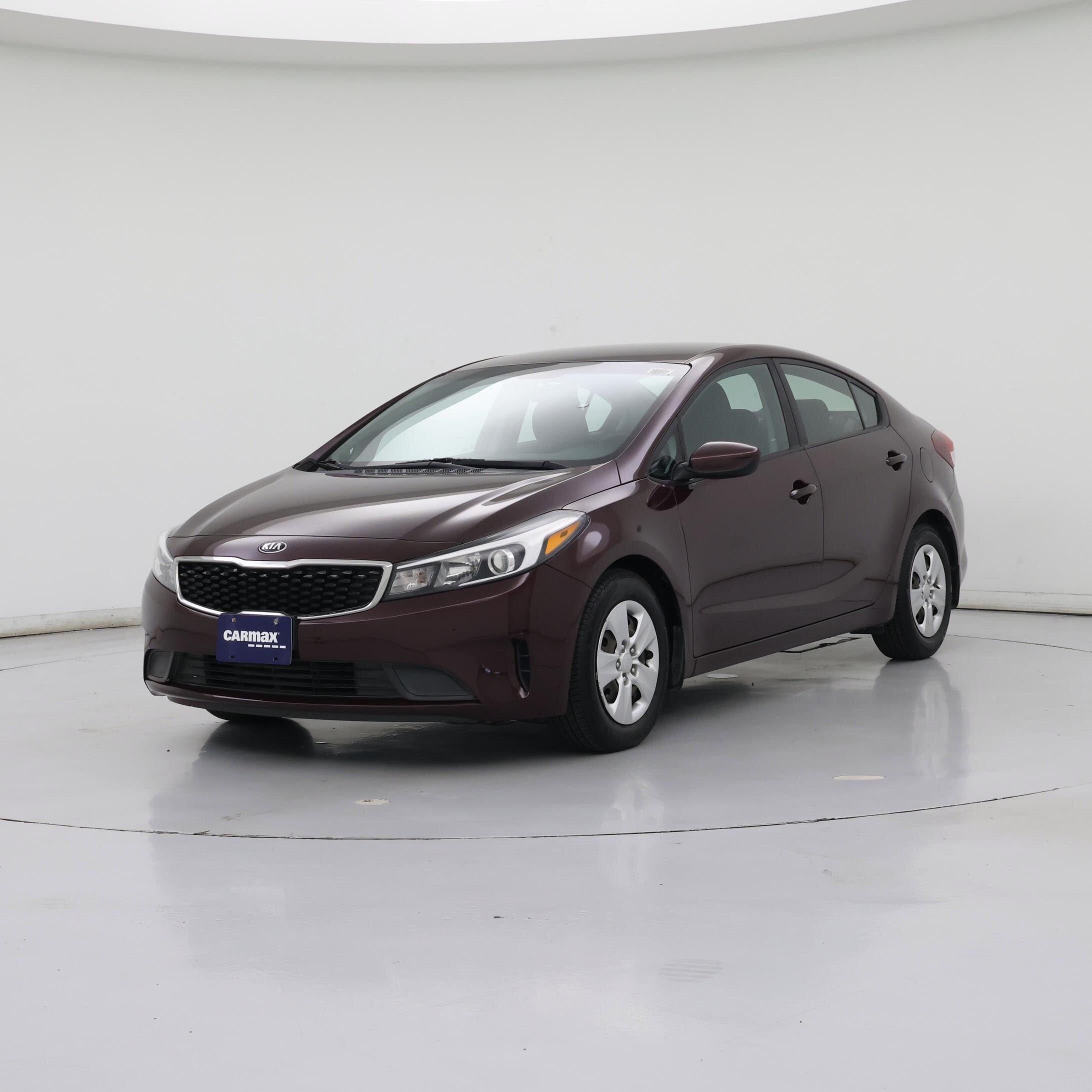 Thumbnail: 2017 Kia Forte - 4