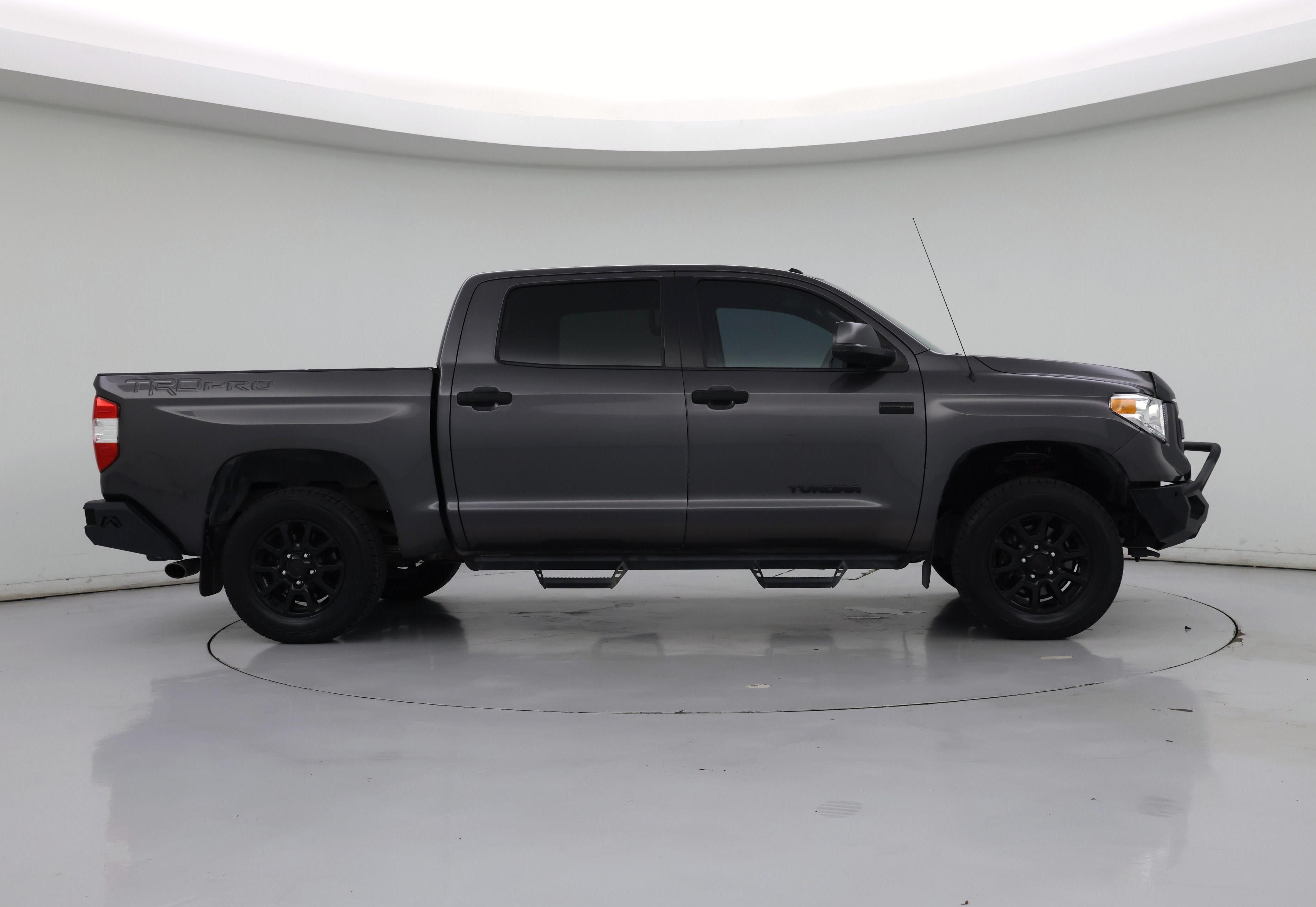 Thumbnail: 2016 Toyota Tundra - 7