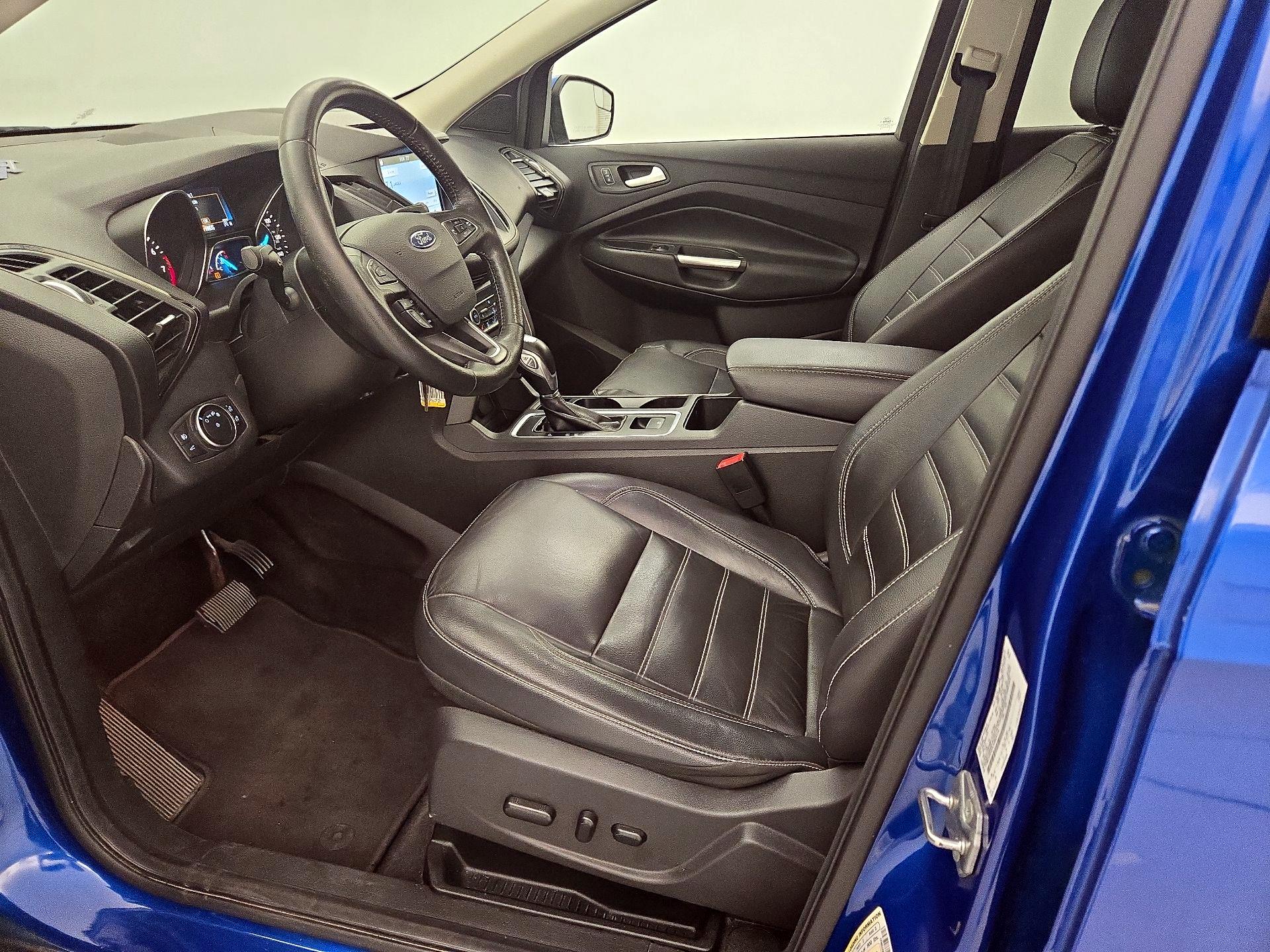 Thumbnail: 2018 Ford Escape - 11