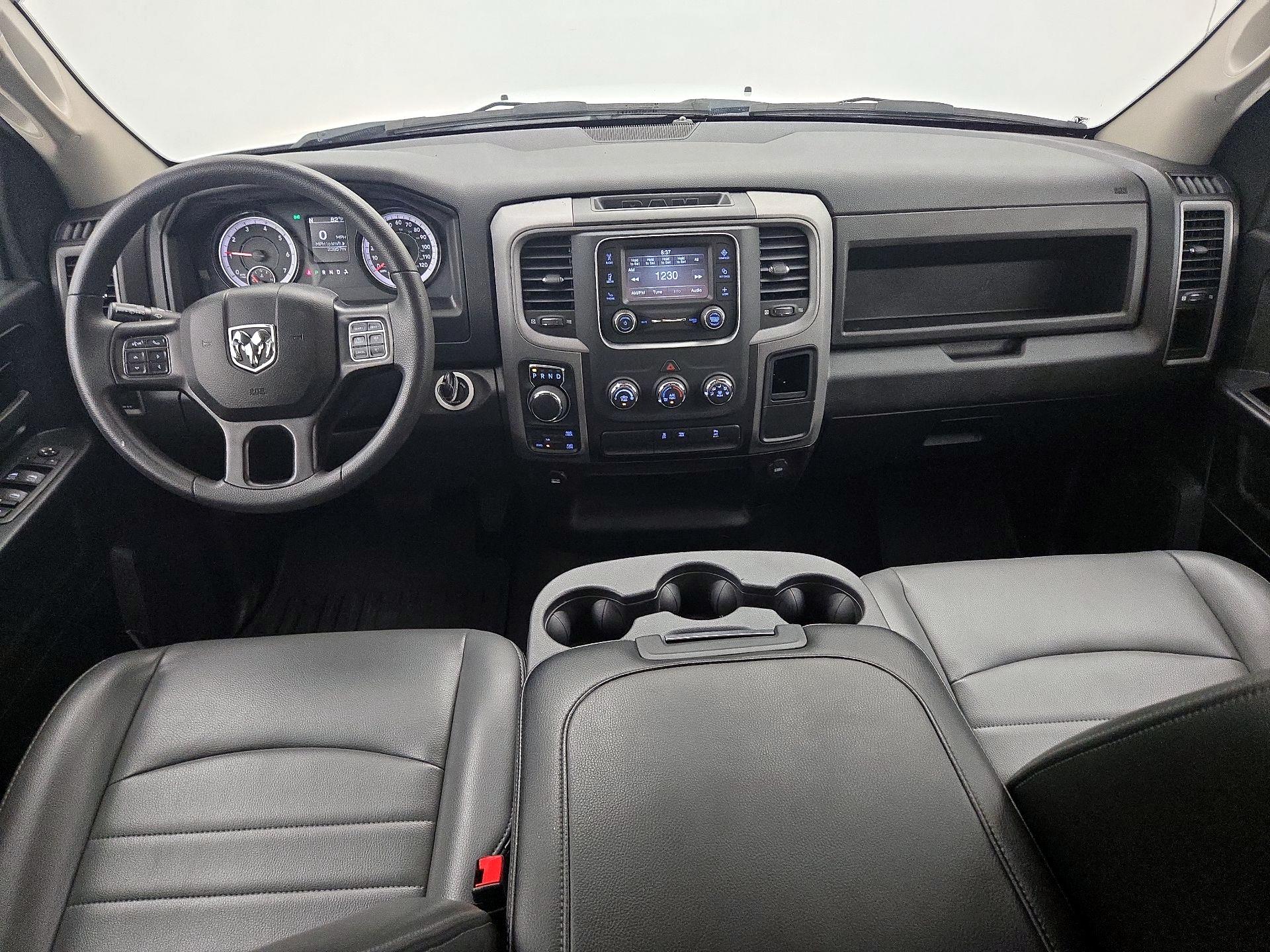 Thumbnail: 2023 RAM 1500 Classic - 9