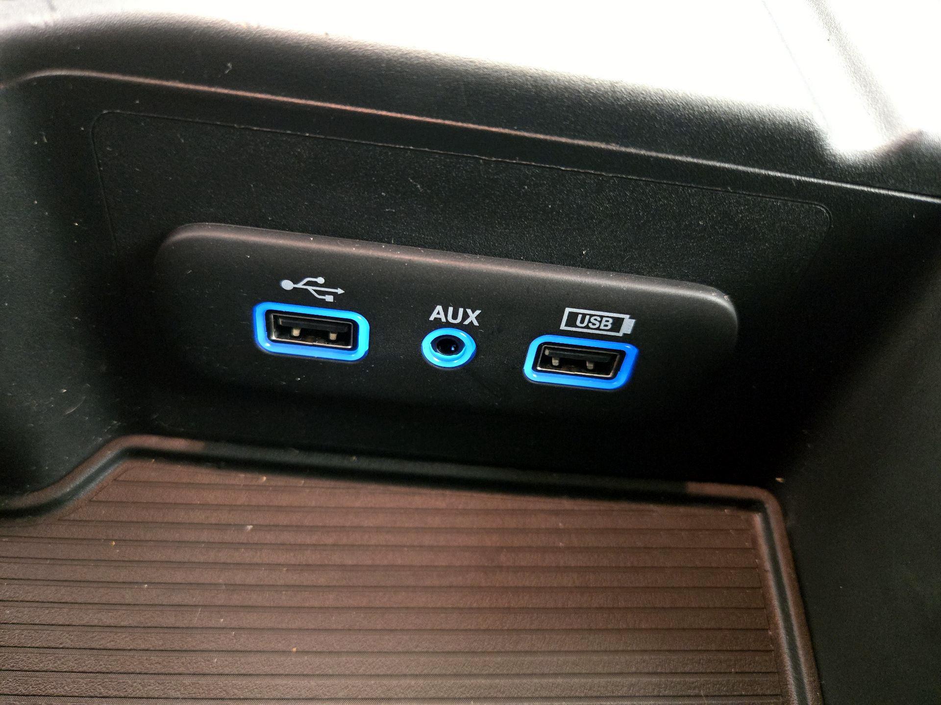 Thumbnail: 2023 RAM 1500 Classic - 18