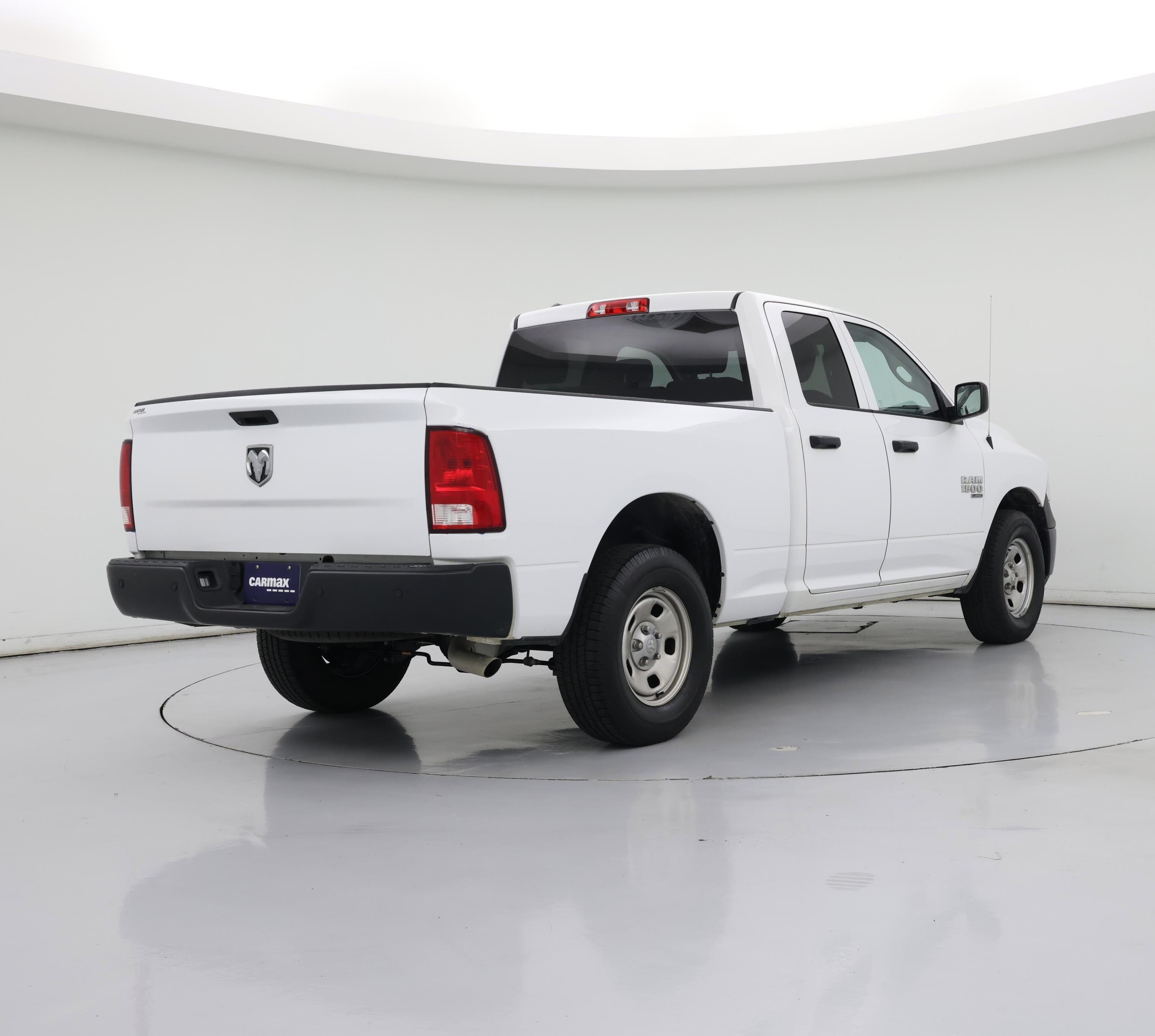 Thumbnail: 2023 RAM 1500 Classic - 8
