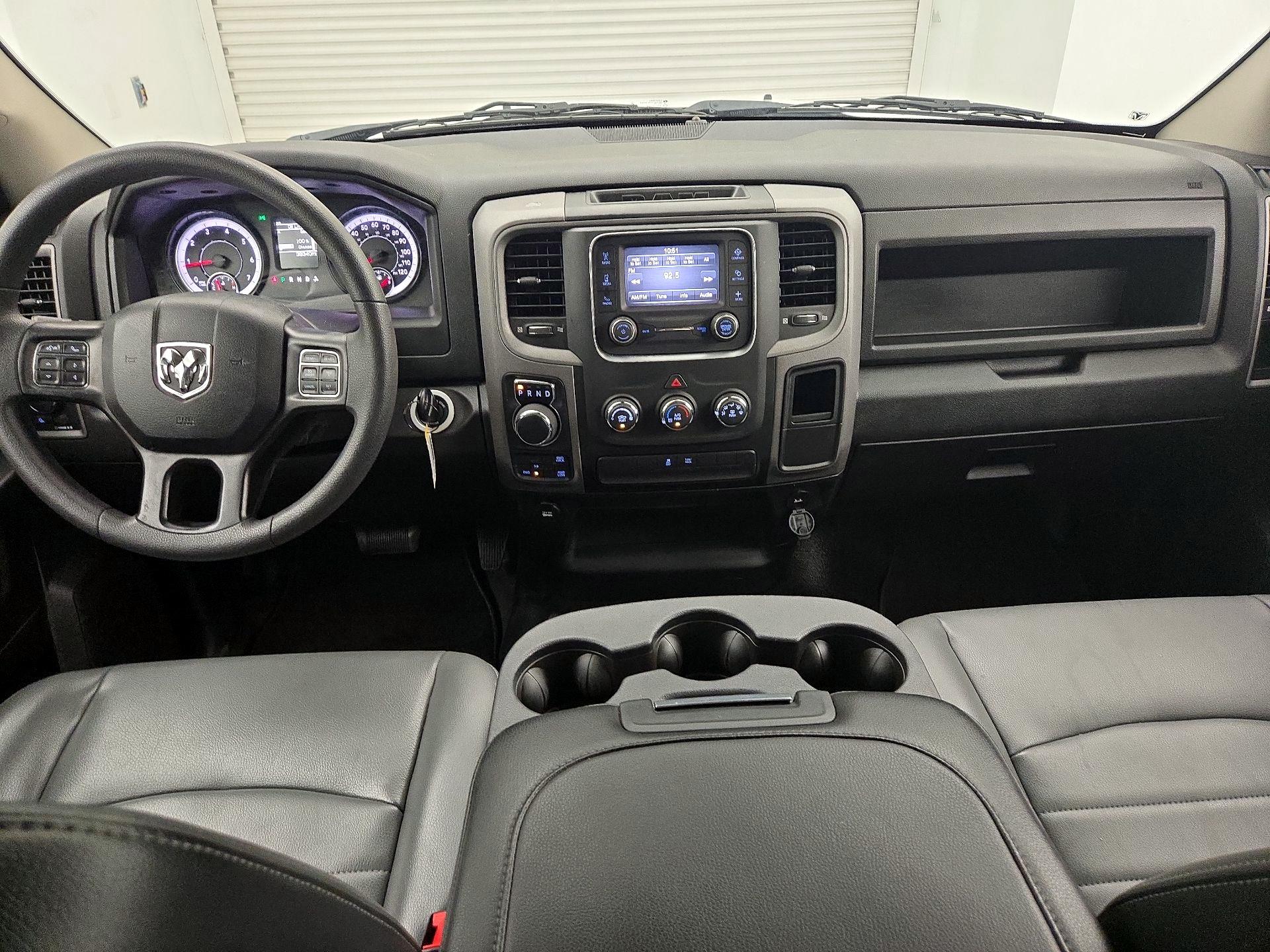Thumbnail: 2022 RAM 1500 Classic - 9