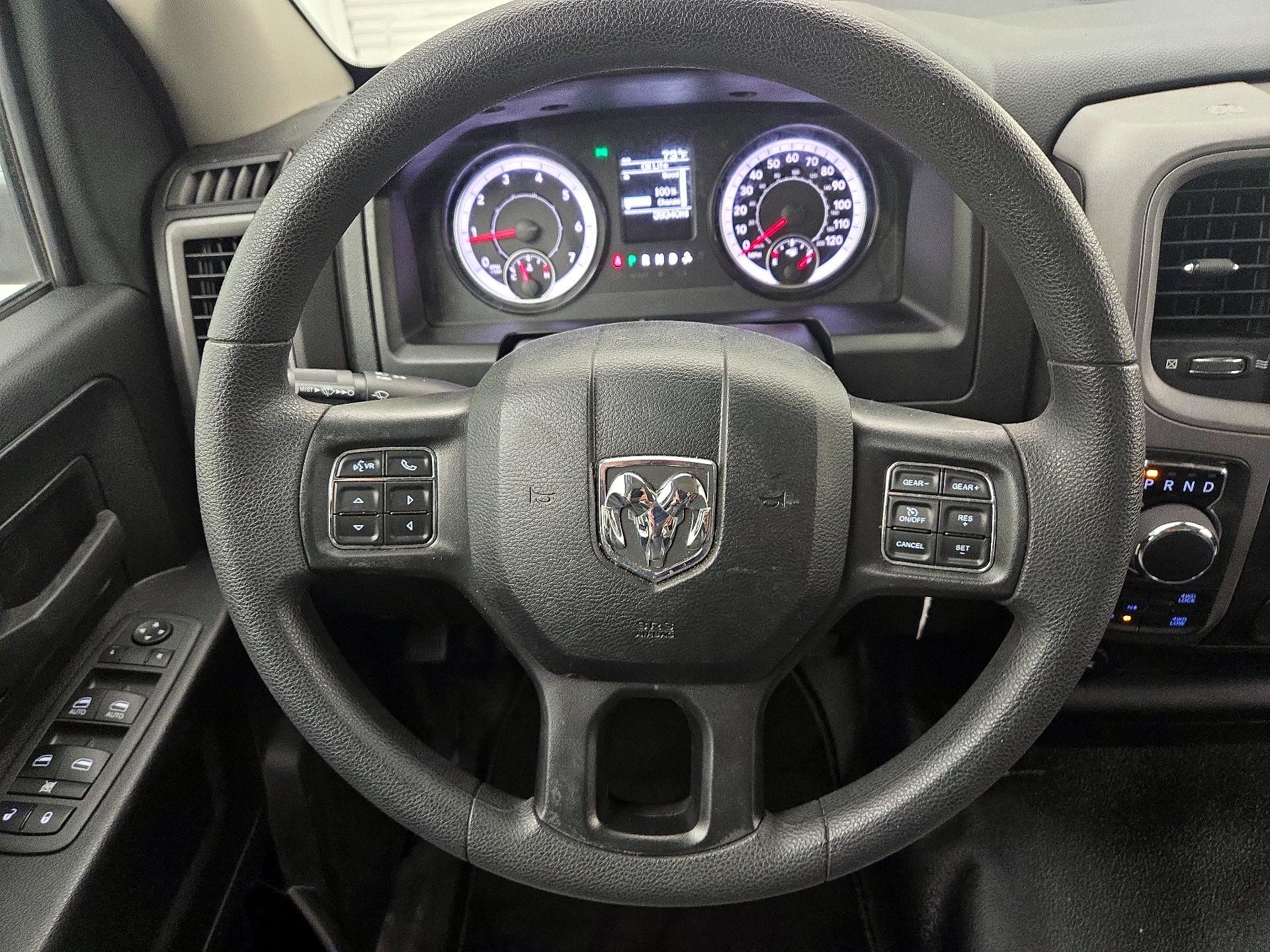 Thumbnail: 2022 RAM 1500 Classic - 10