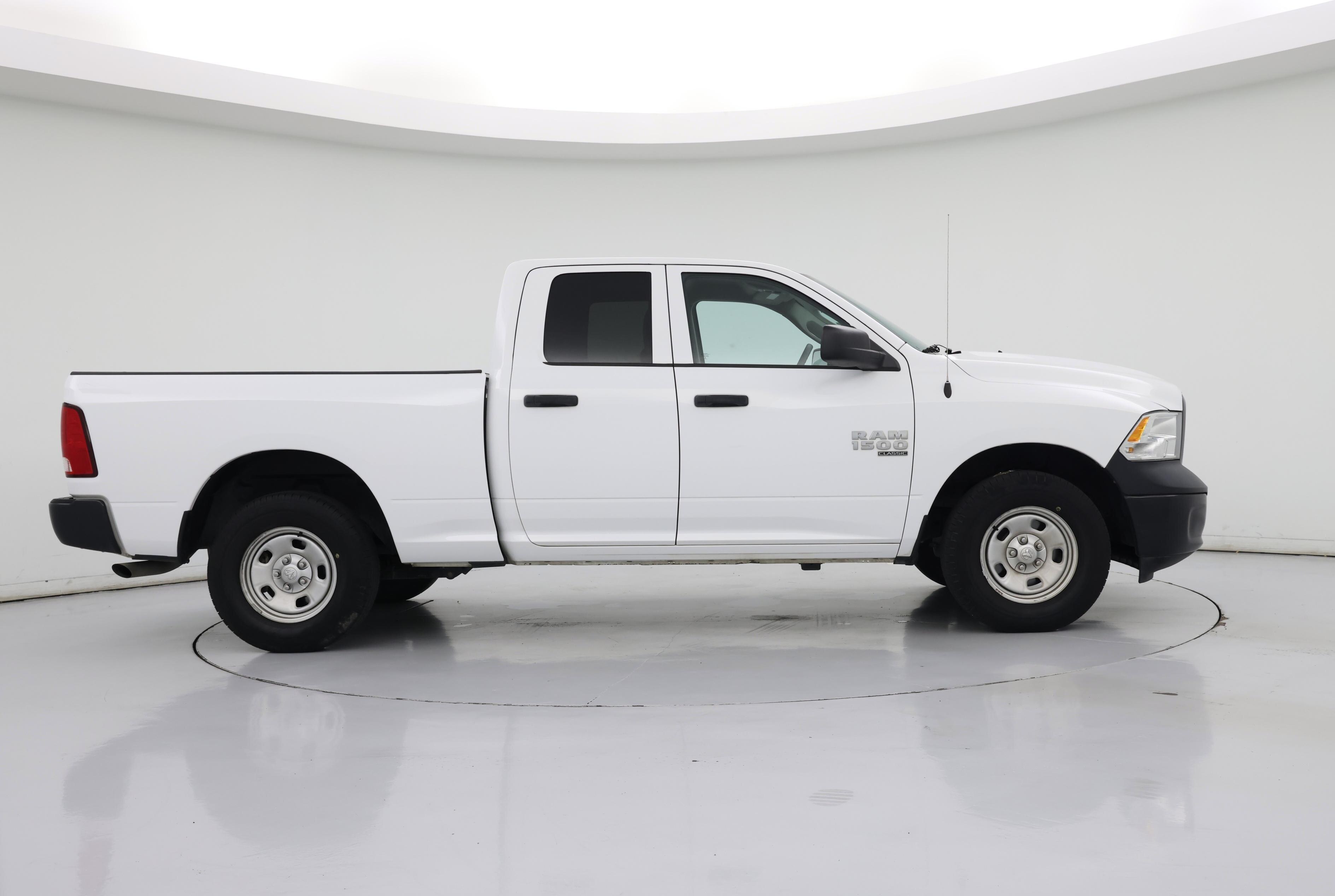 Thumbnail: 2022 RAM 1500 Classic - 7