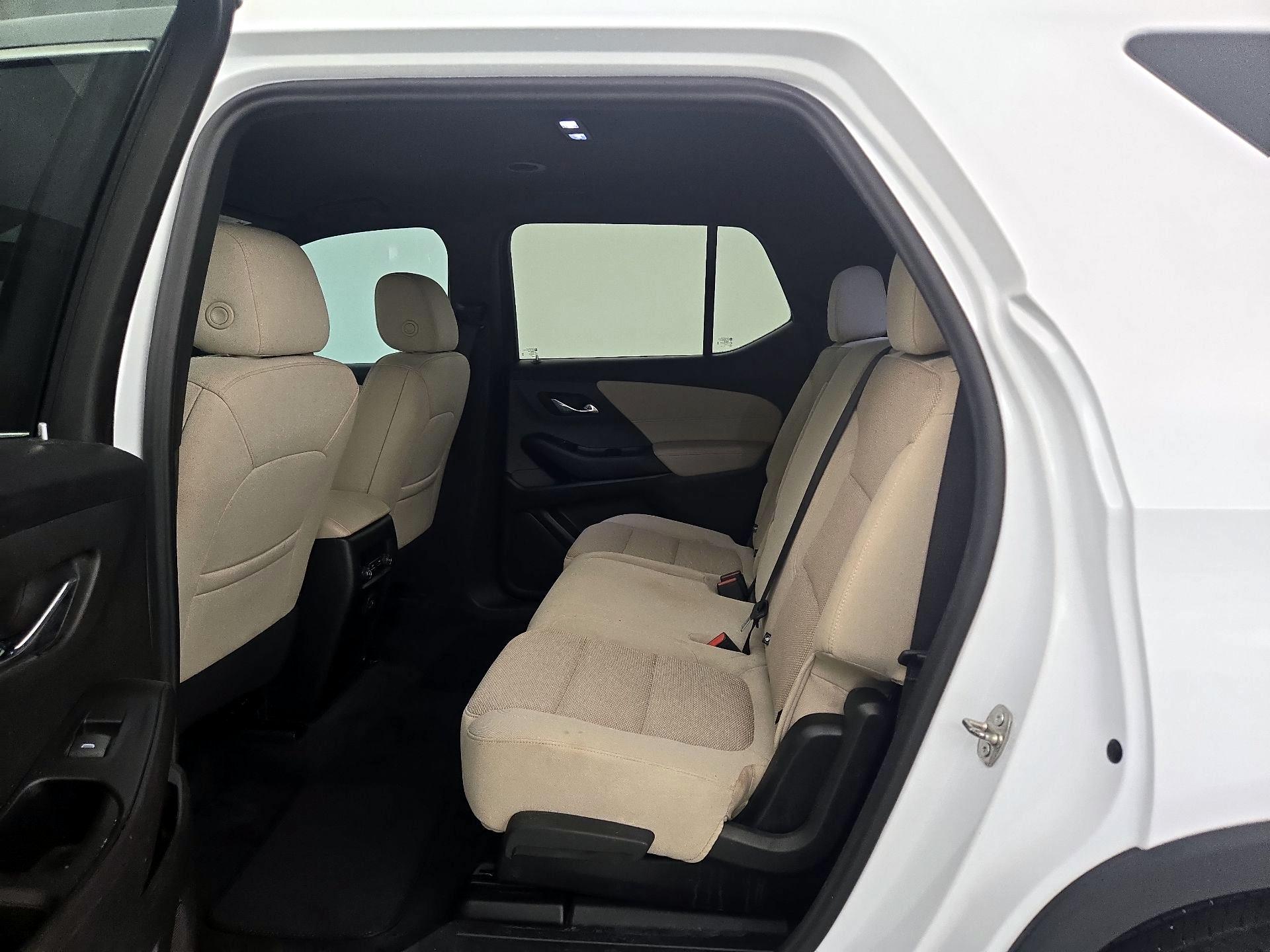 Thumbnail: 2023 Chevrolet Traverse - 20