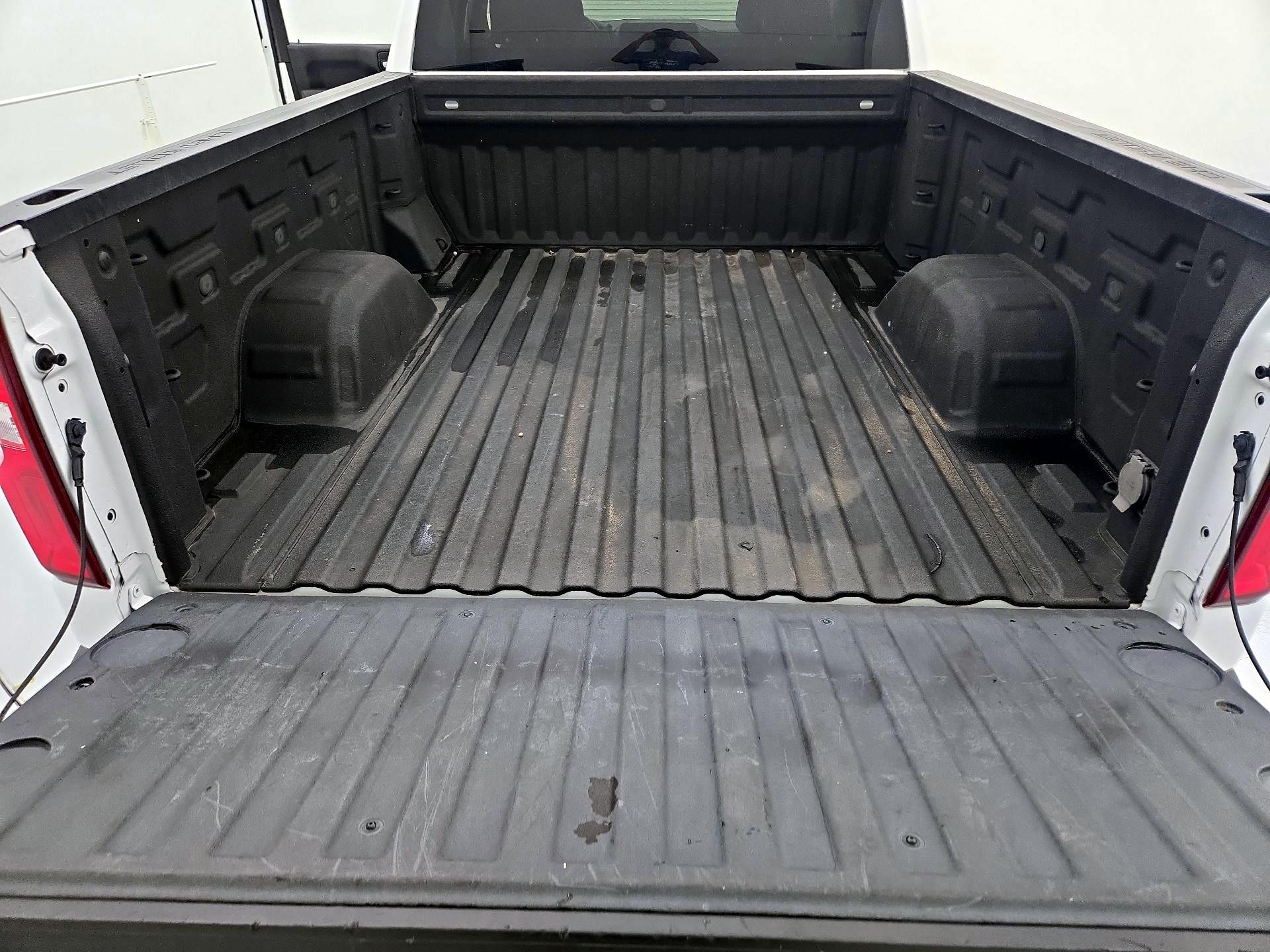 Thumbnail: 2021 Chevrolet Silverado 1500 - 20