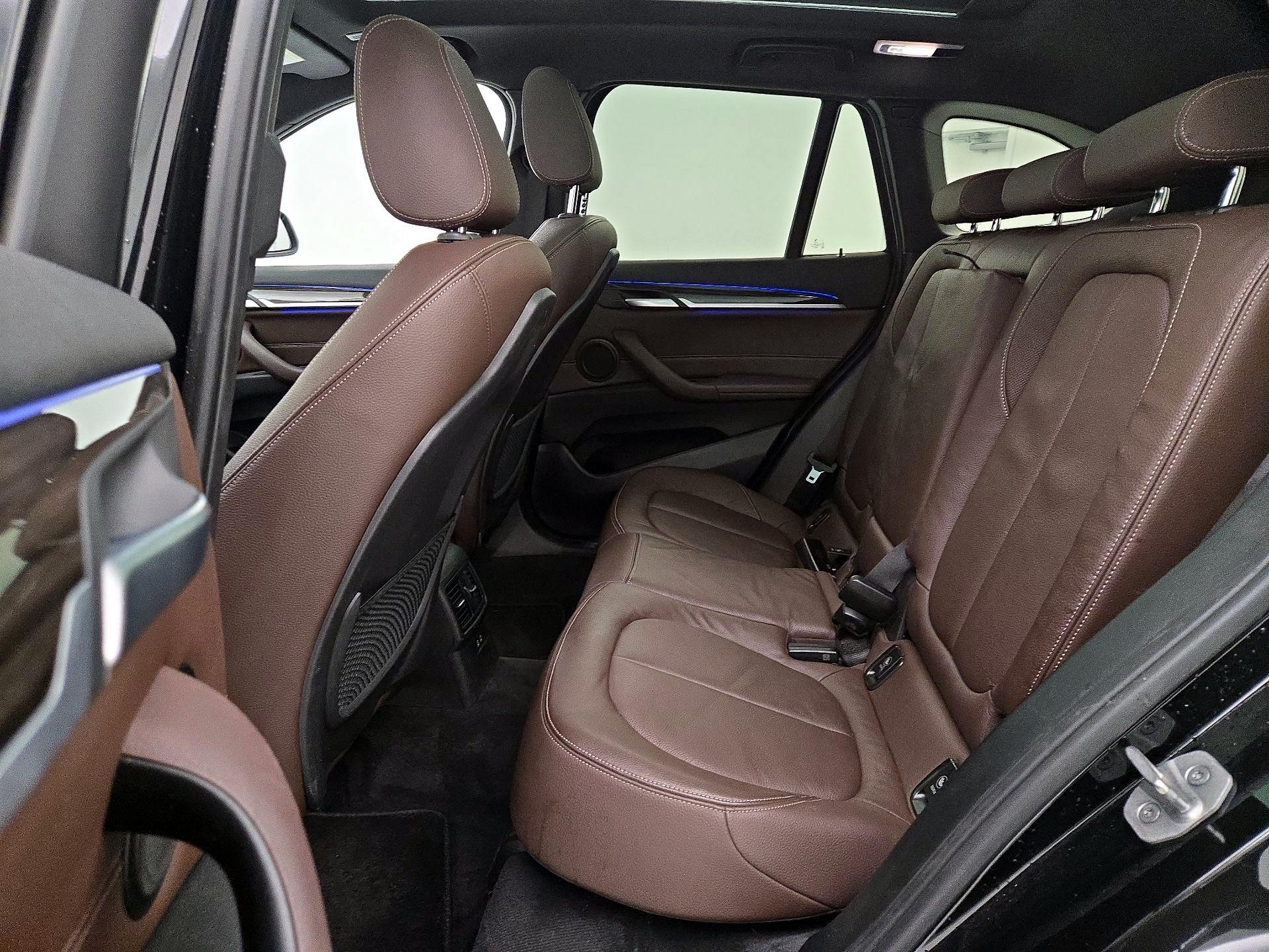 Thumbnail: 2021 BMW X1 - 20