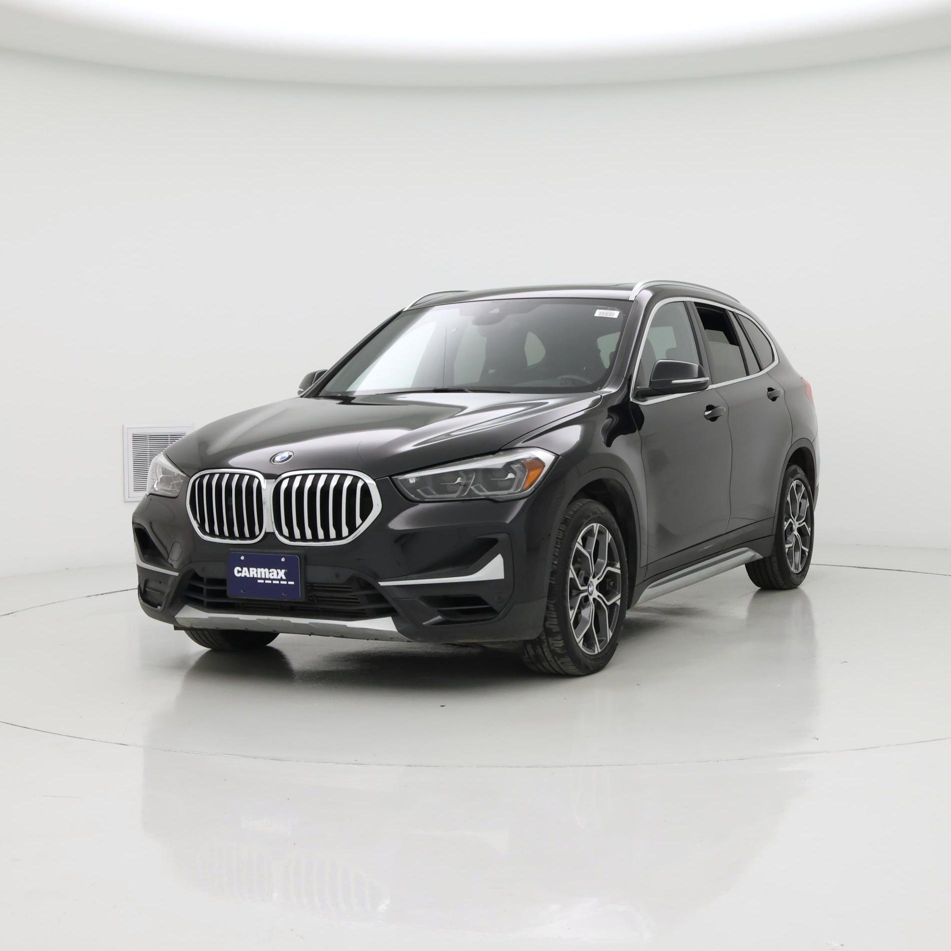 Thumbnail: 2021 BMW X1 - 4