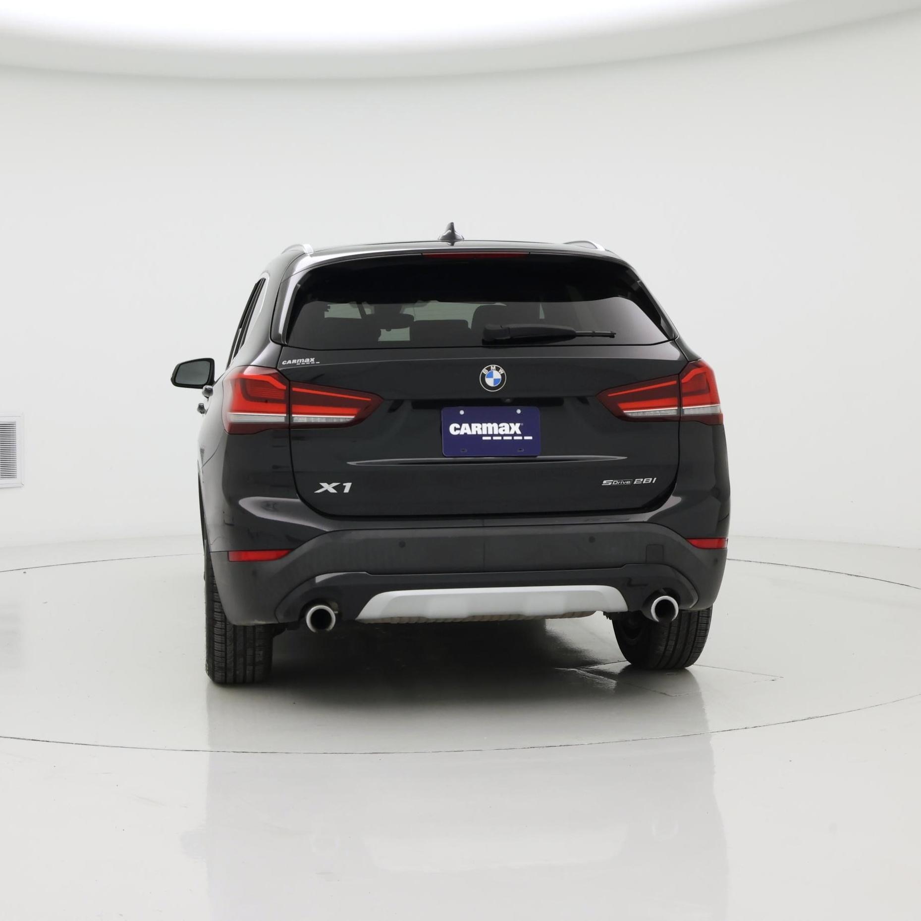 Thumbnail: 2021 BMW X1 - 6