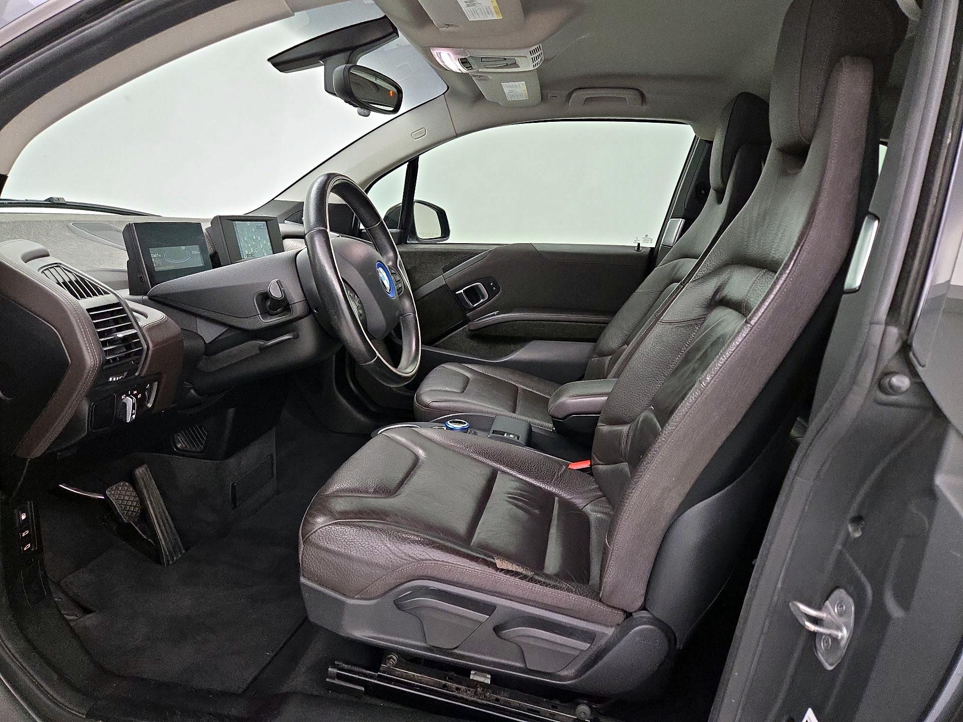 Thumbnail: 2017 BMW i3 - 11