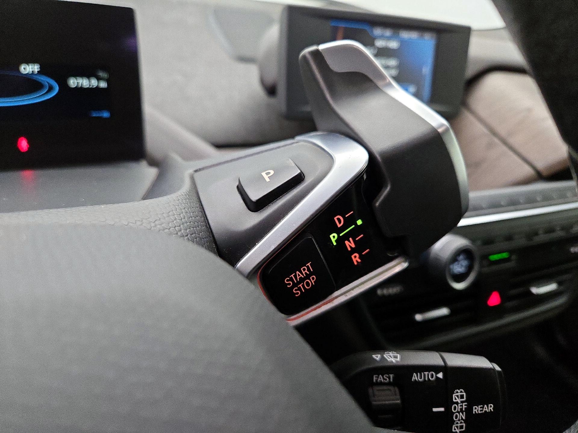 Thumbnail: 2017 BMW i3 - 18