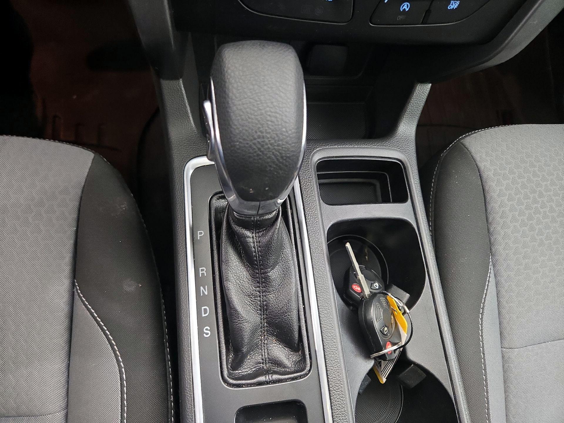 Thumbnail: 2018 Ford Escape - 17