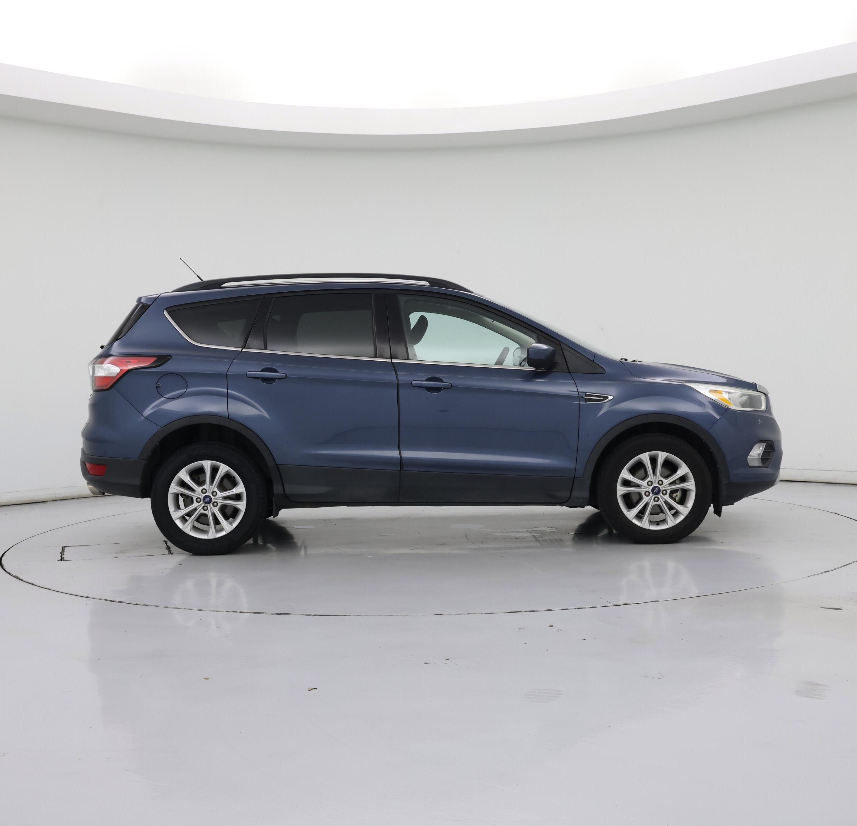 Thumbnail: 2018 Ford Escape - 7